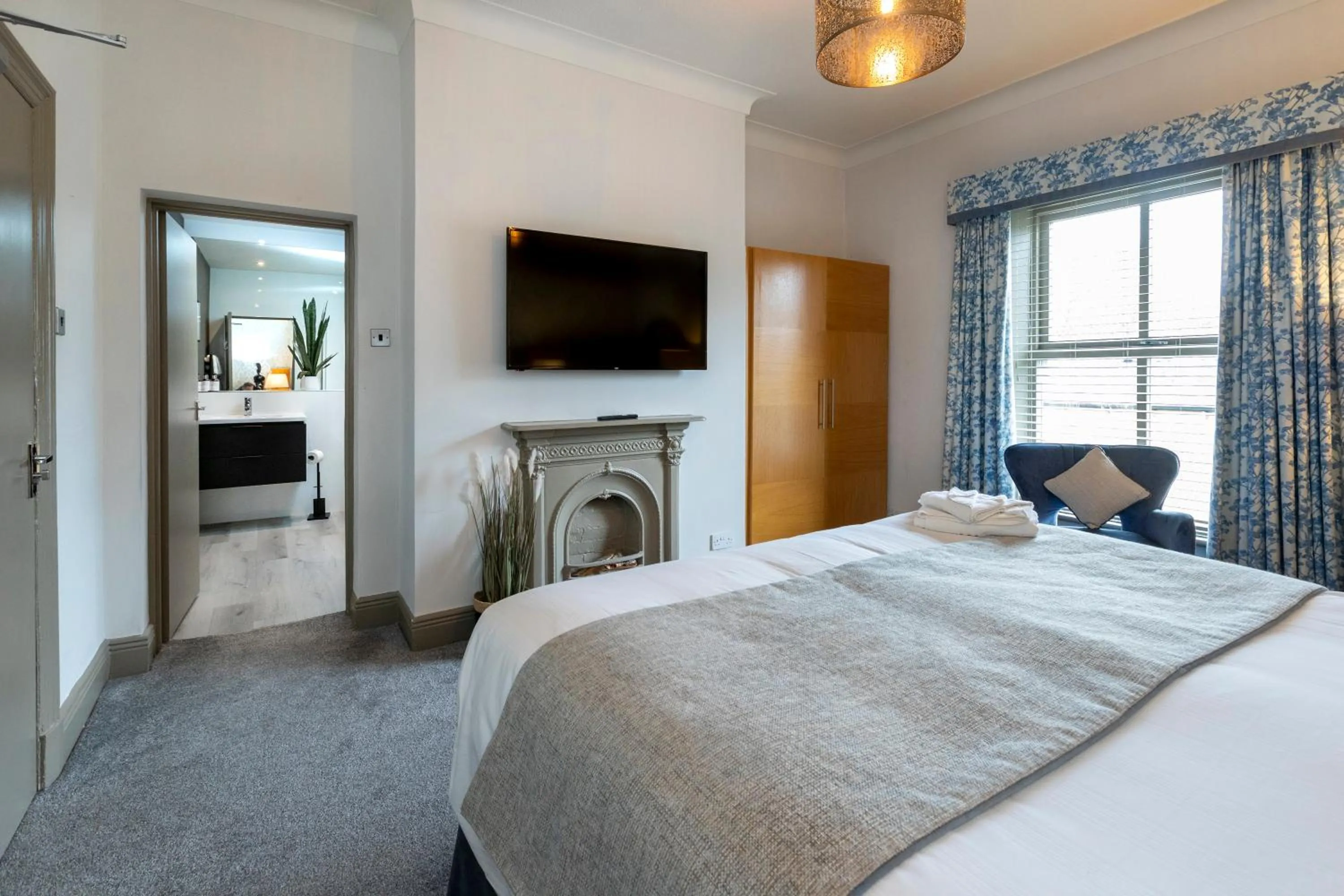 Bed in Herriots Hotel