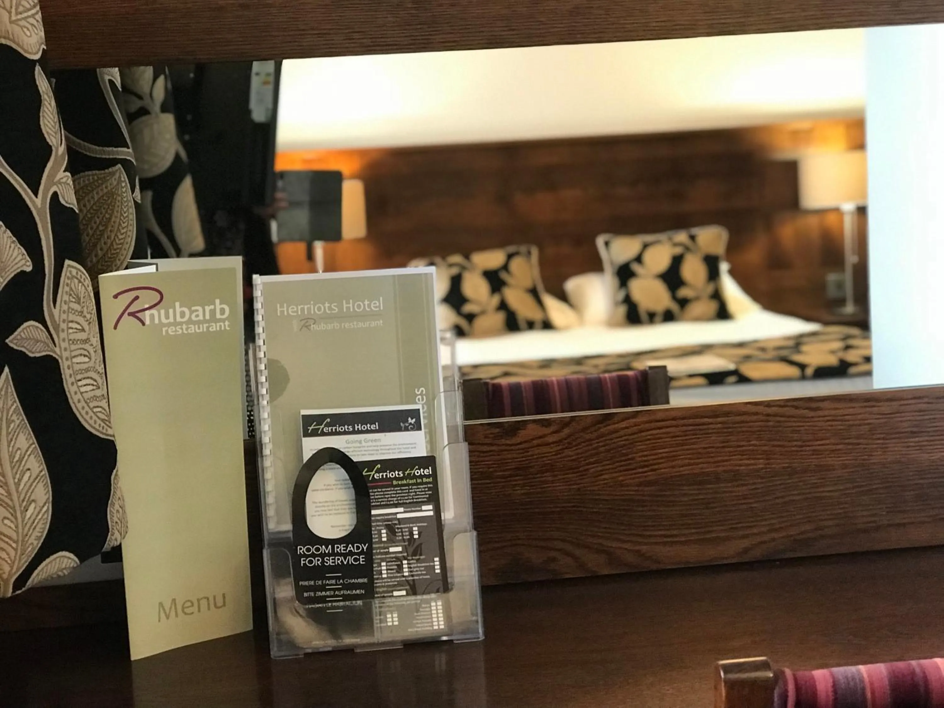 Bed in Herriots Hotel