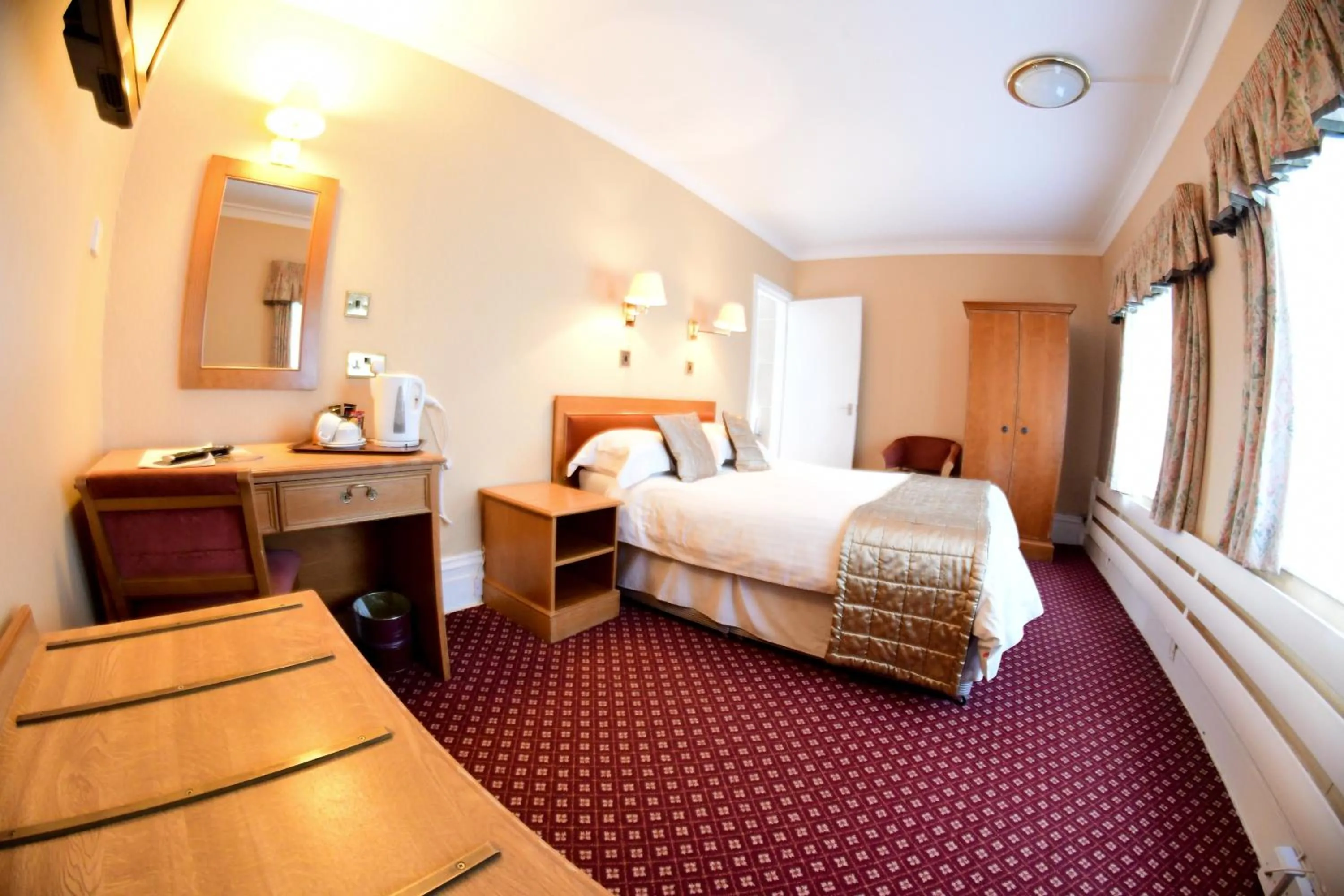 Bedroom, Bed in The Trouville Bournemouth