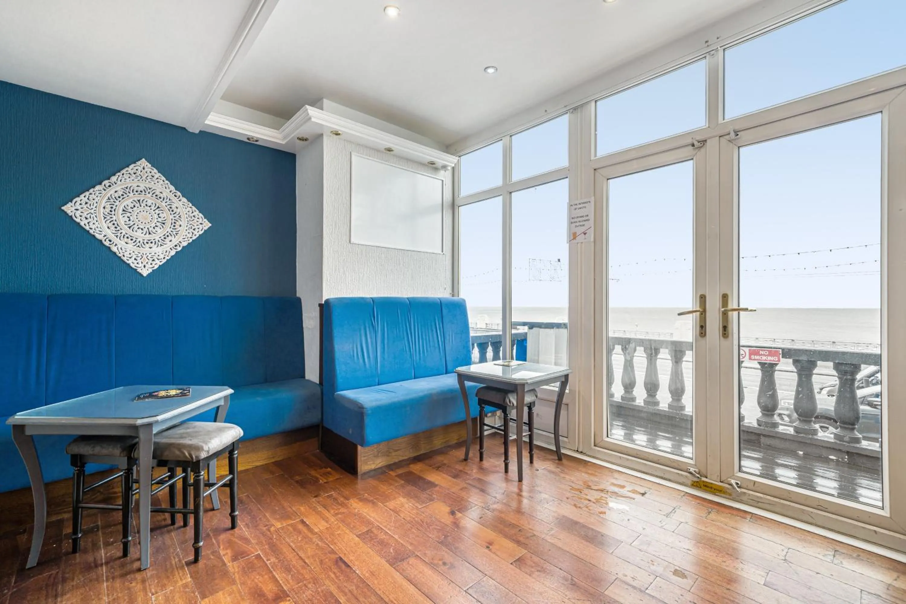 Lounge or bar in Bluewaters Hotel Blackpool