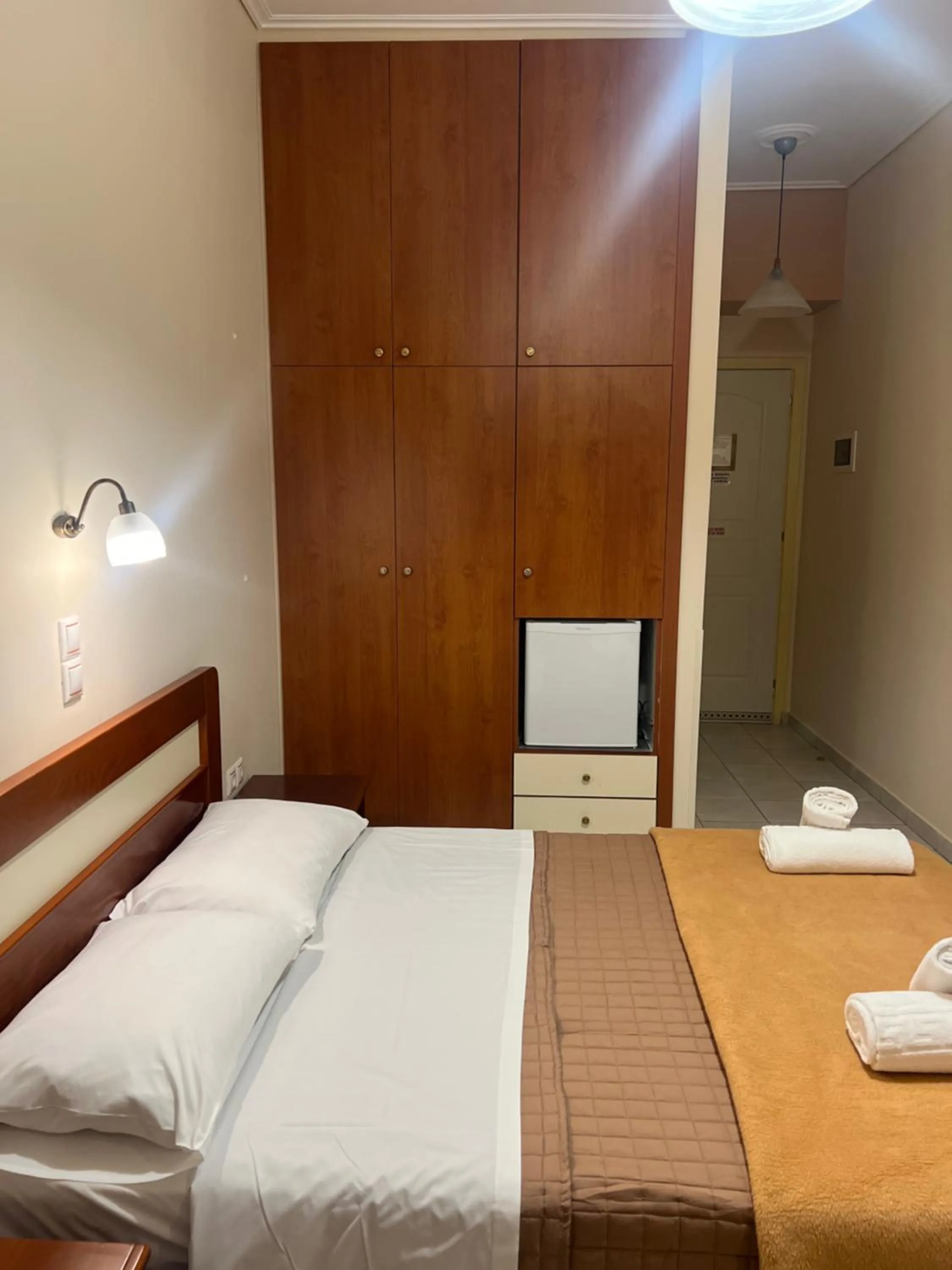 Bed in Hotel Nevada Kalamata