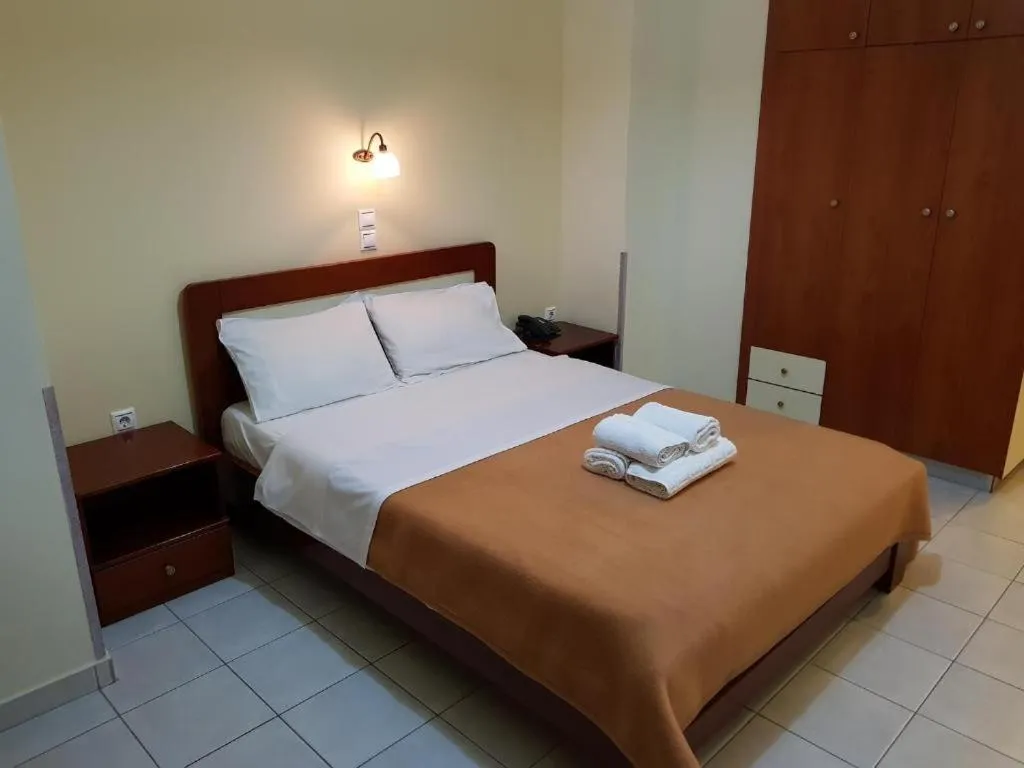 Double Room with Balcony in Hotel Nevada Kalamata