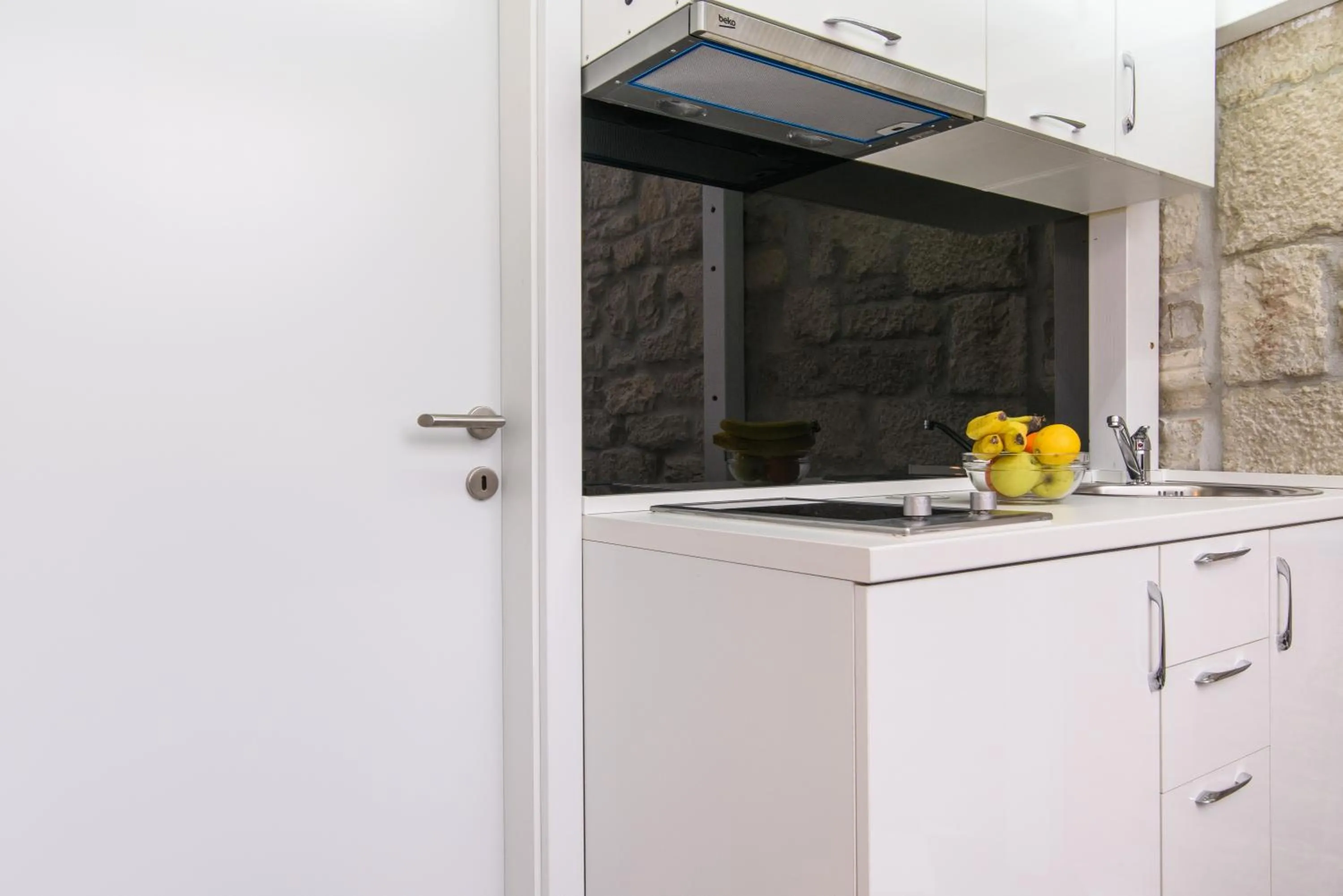 Coffee/tea facilities in Studio Apartman REA