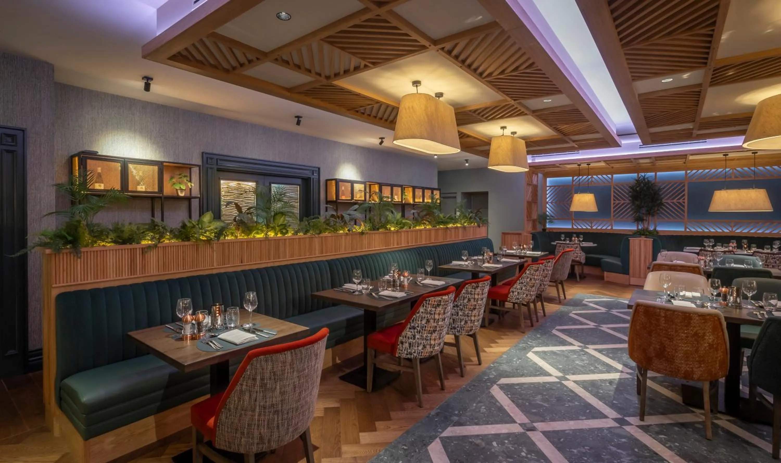 Restaurant/places to eat in Bracken Court Hotel