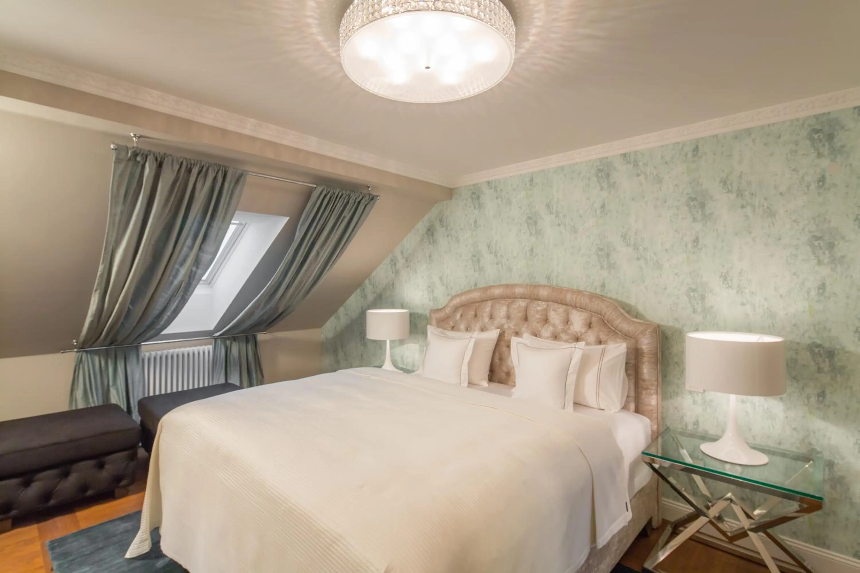 Decorative detail in Rubin Luxury Apartments