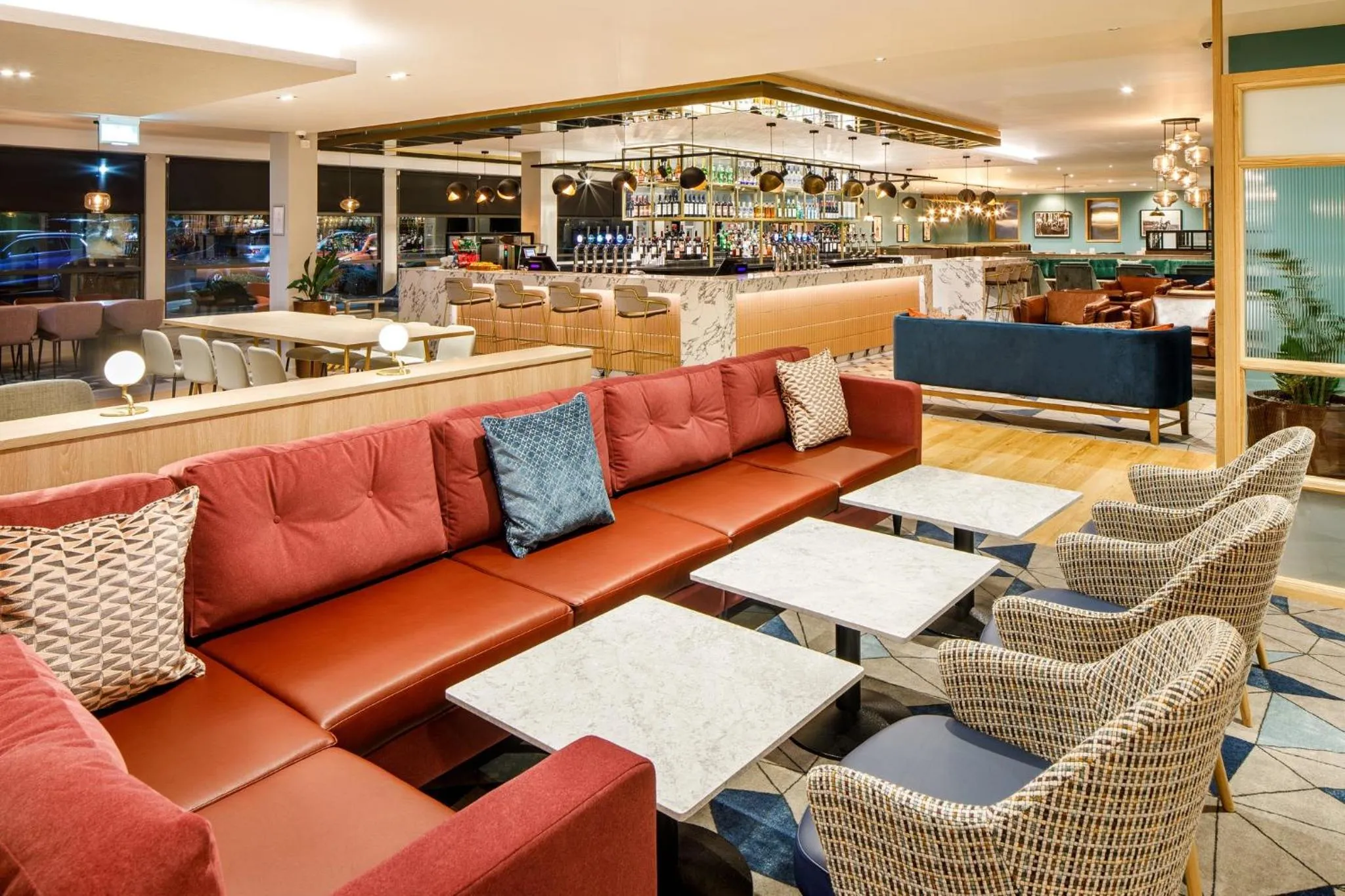 Lounge or bar in Crowne Plaza Manchester Airport by IHG