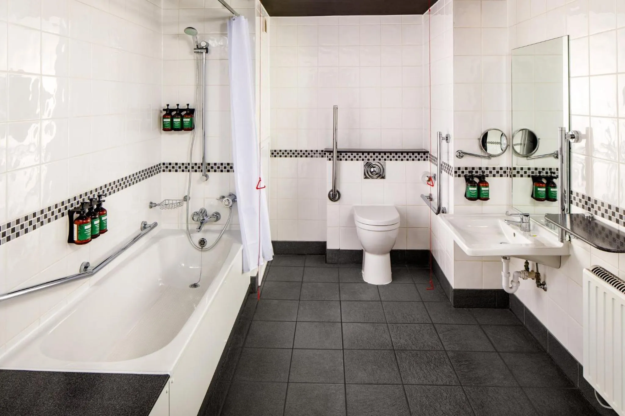 Bathroom in Crowne Plaza Manchester Airport by IHG