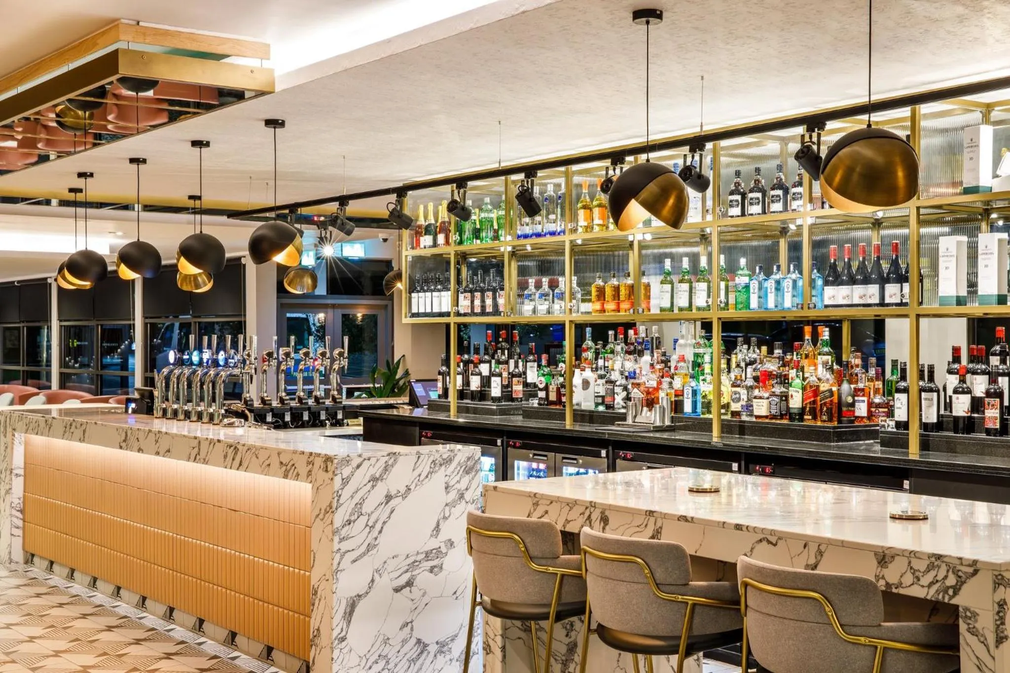 Lounge or bar in Crowne Plaza Manchester Airport by IHG