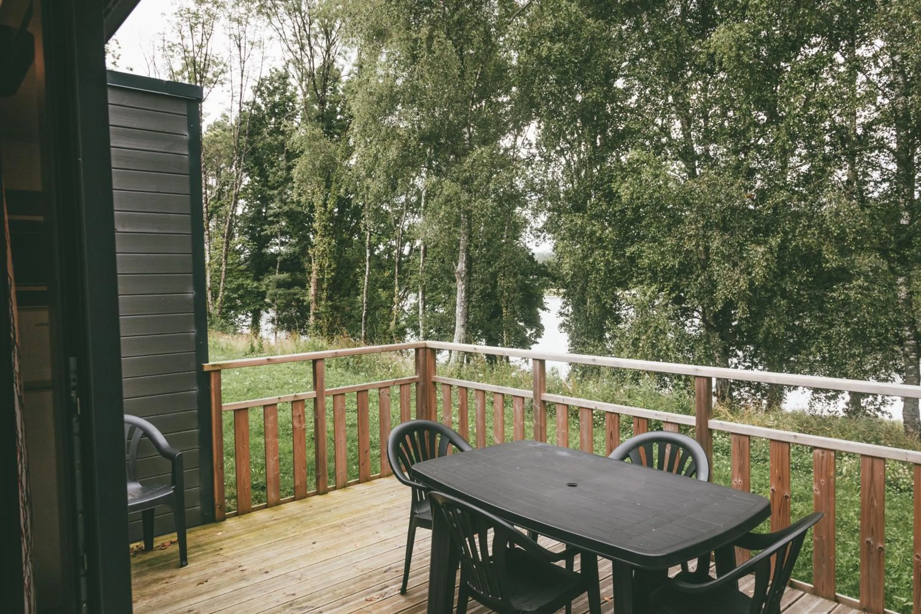 Balcony/Terrace in Terres de France - Le Domaine du Moulin Neuf