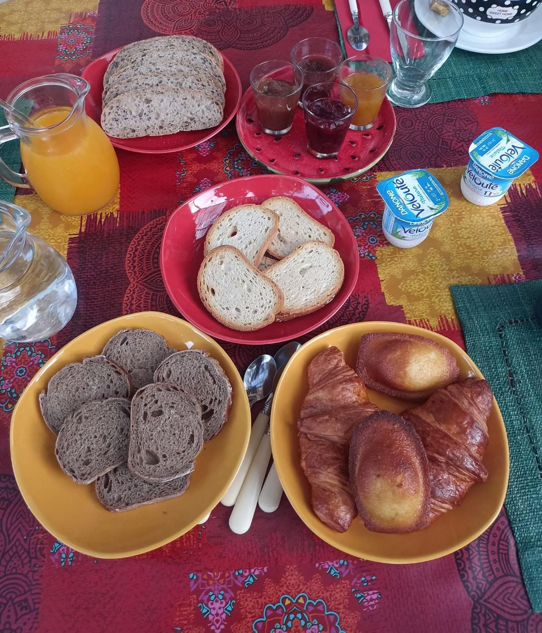 Breakfast in Le Fer en Cèze