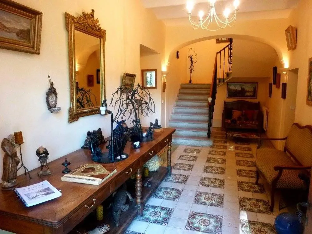 Facade/entrance in Le Fer en Cèze