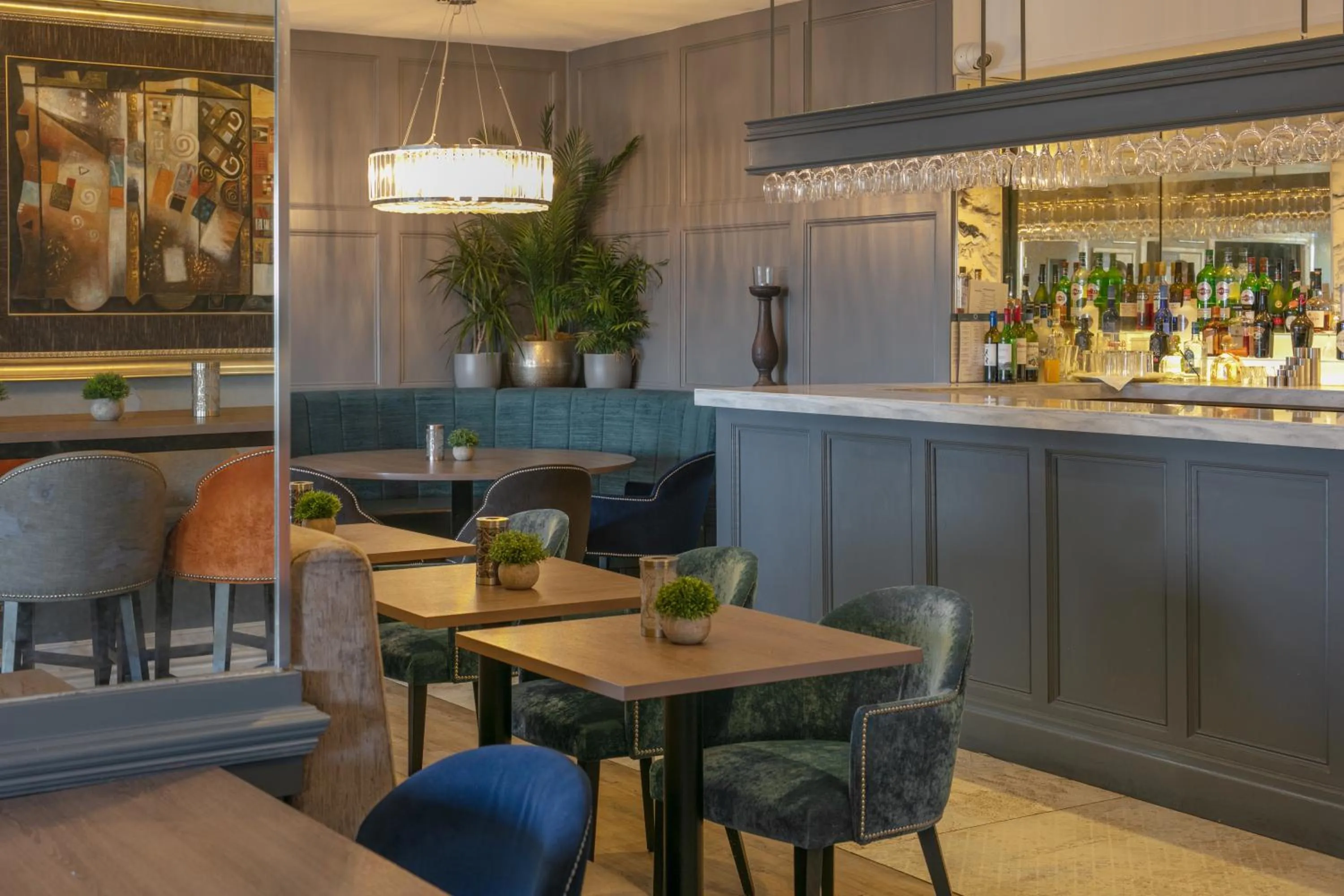 Restaurant/places to eat in Glendower Hotel BW Signature Collection