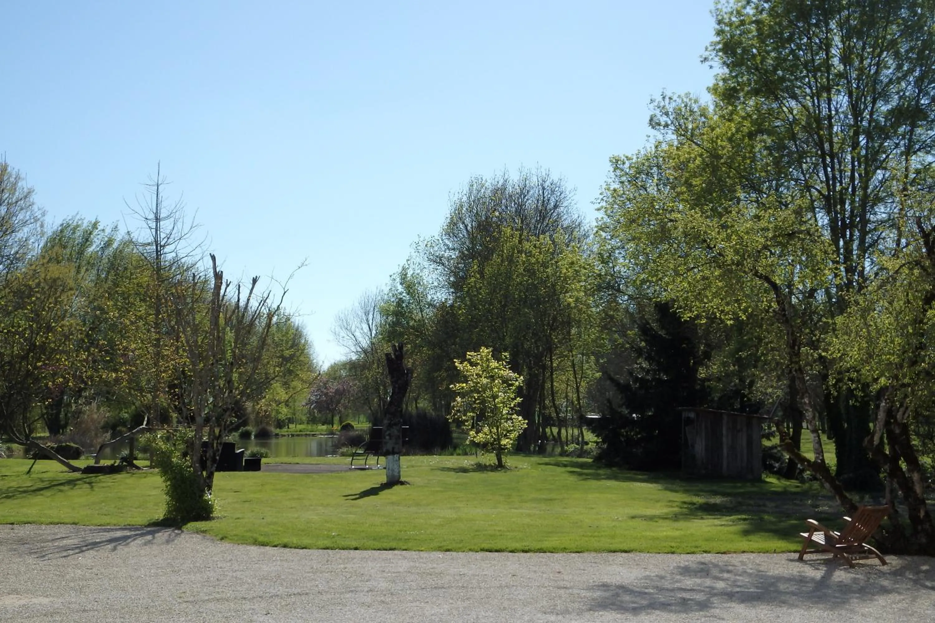 Garden view in Le p'tit nid de Gabriel