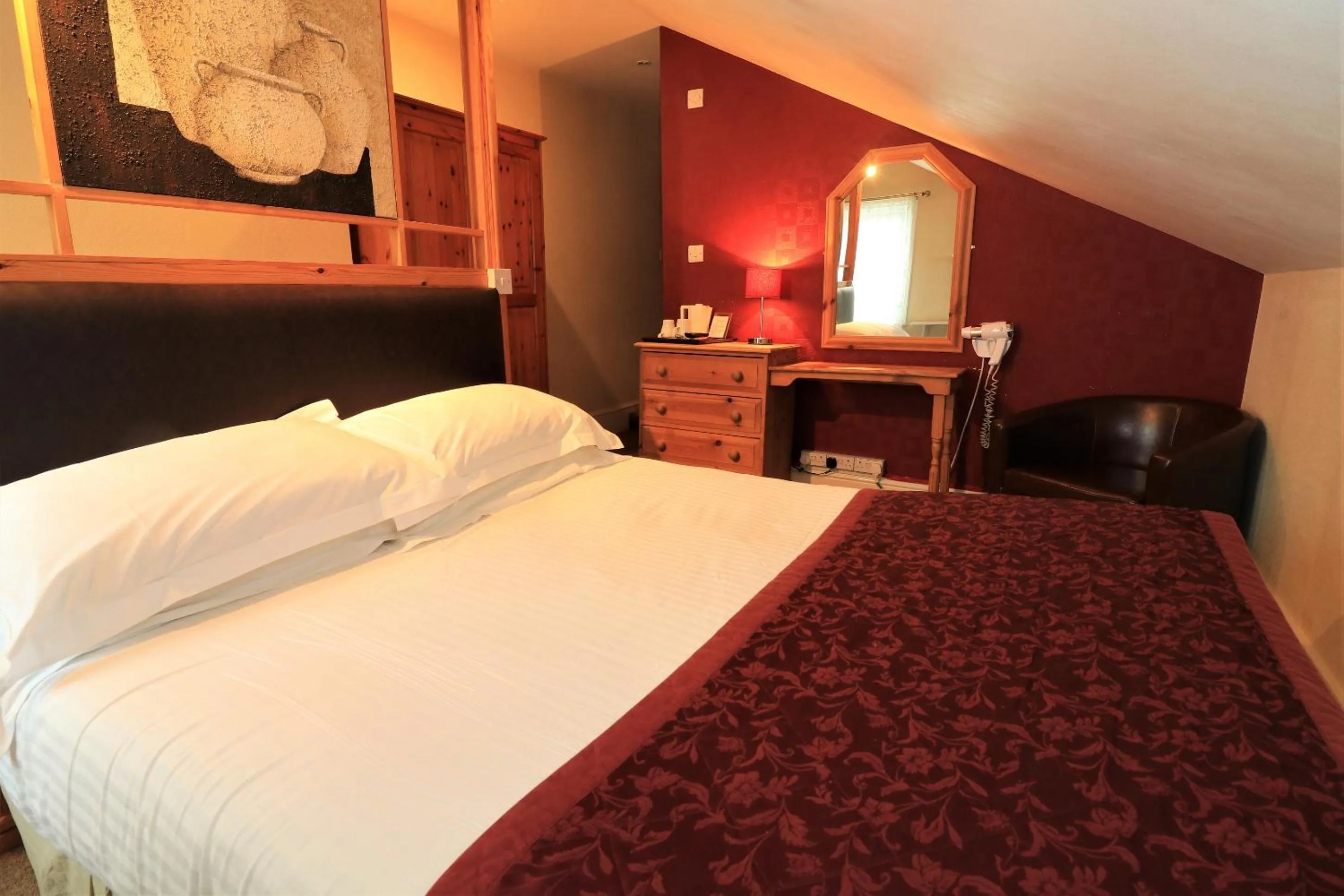 Bedroom, Bed in The Berkeley Guesthouse