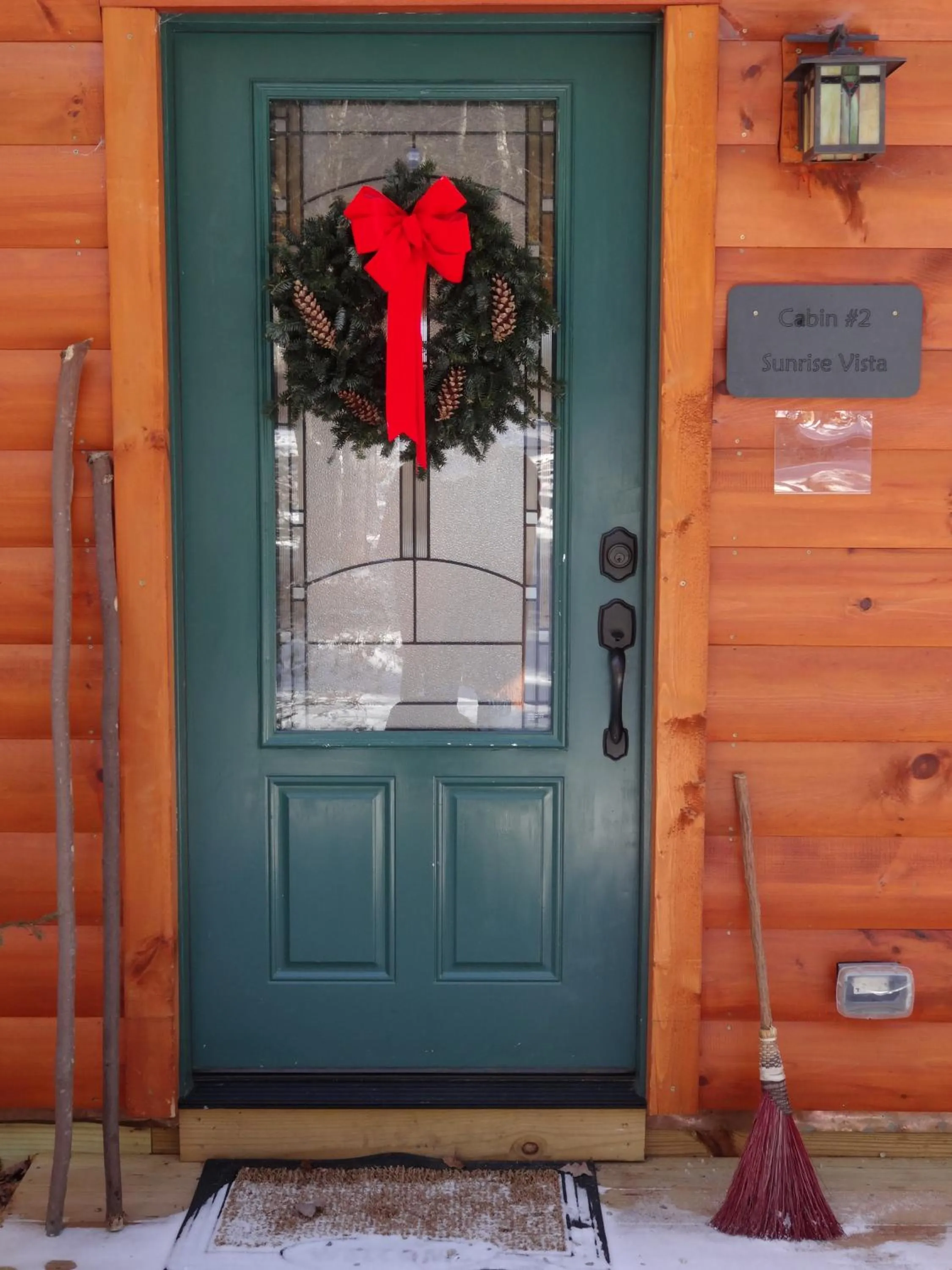 Facade/entrance in Robert Frost Mountain Cabins