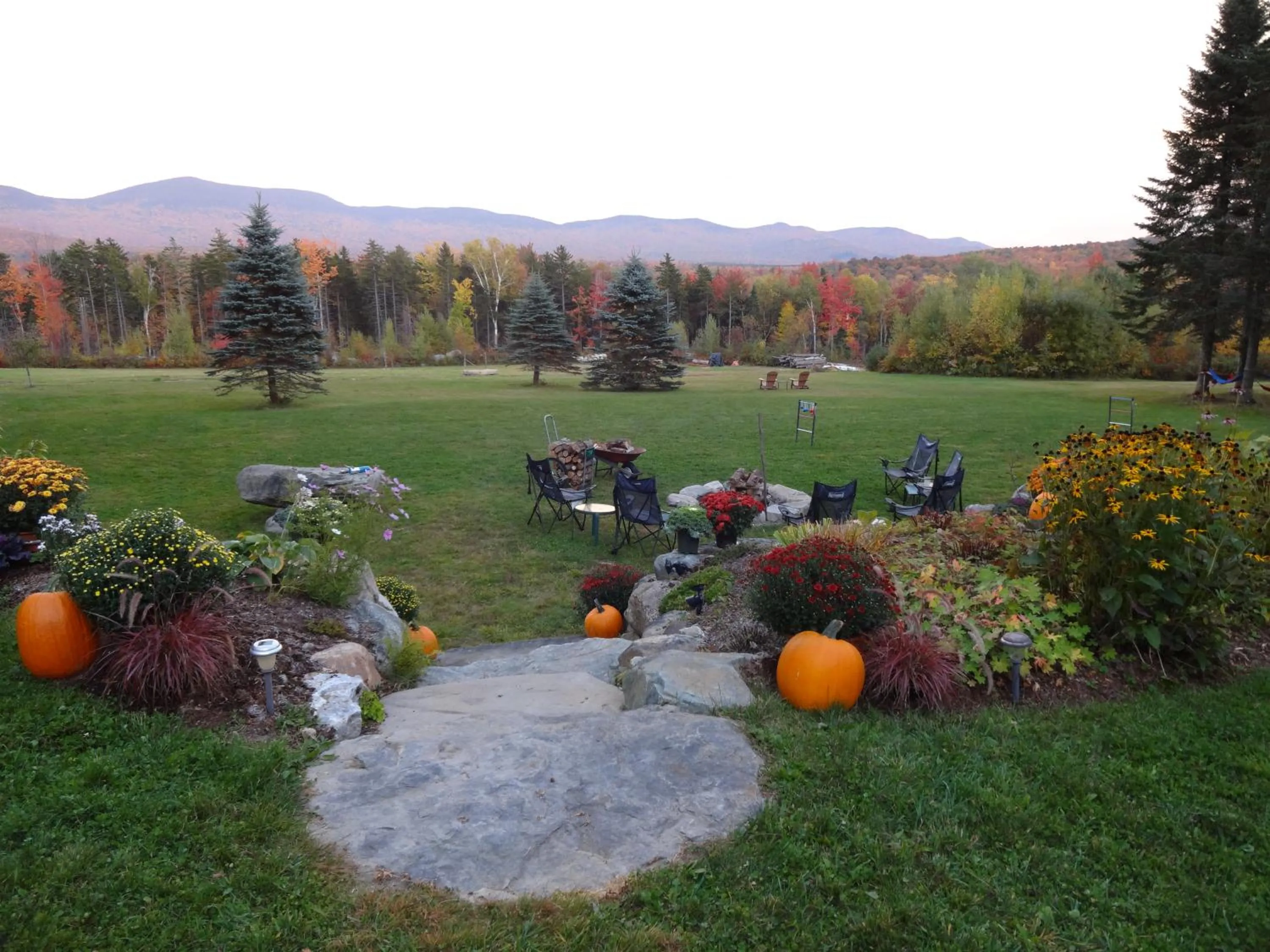 Mountain view in Robert Frost Mountain Cabins