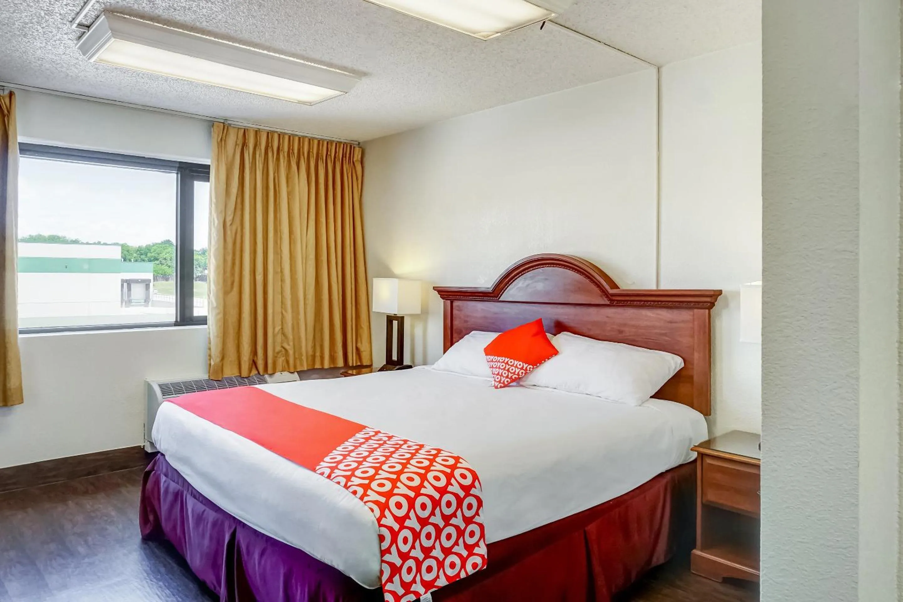 Bedroom in OYO Hotel Killeen East Central