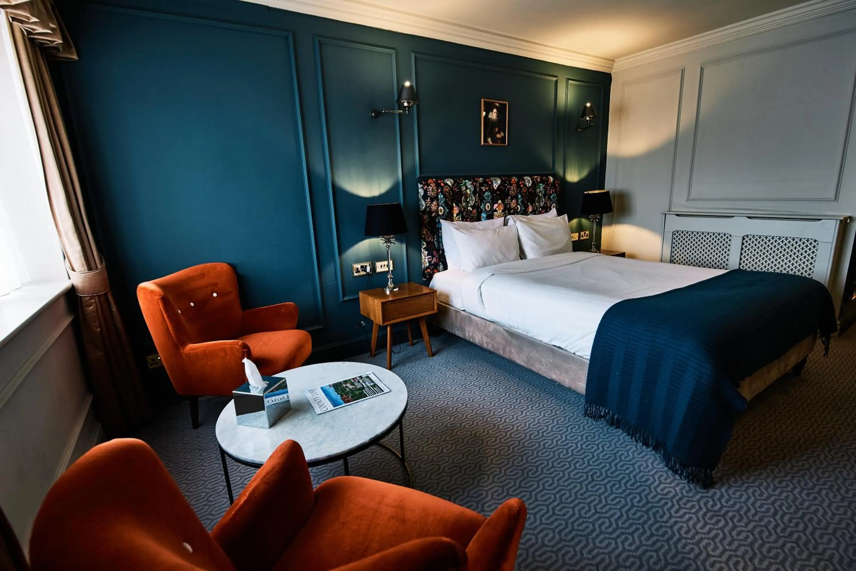 Bed in Hotel Cromwell Stevenage