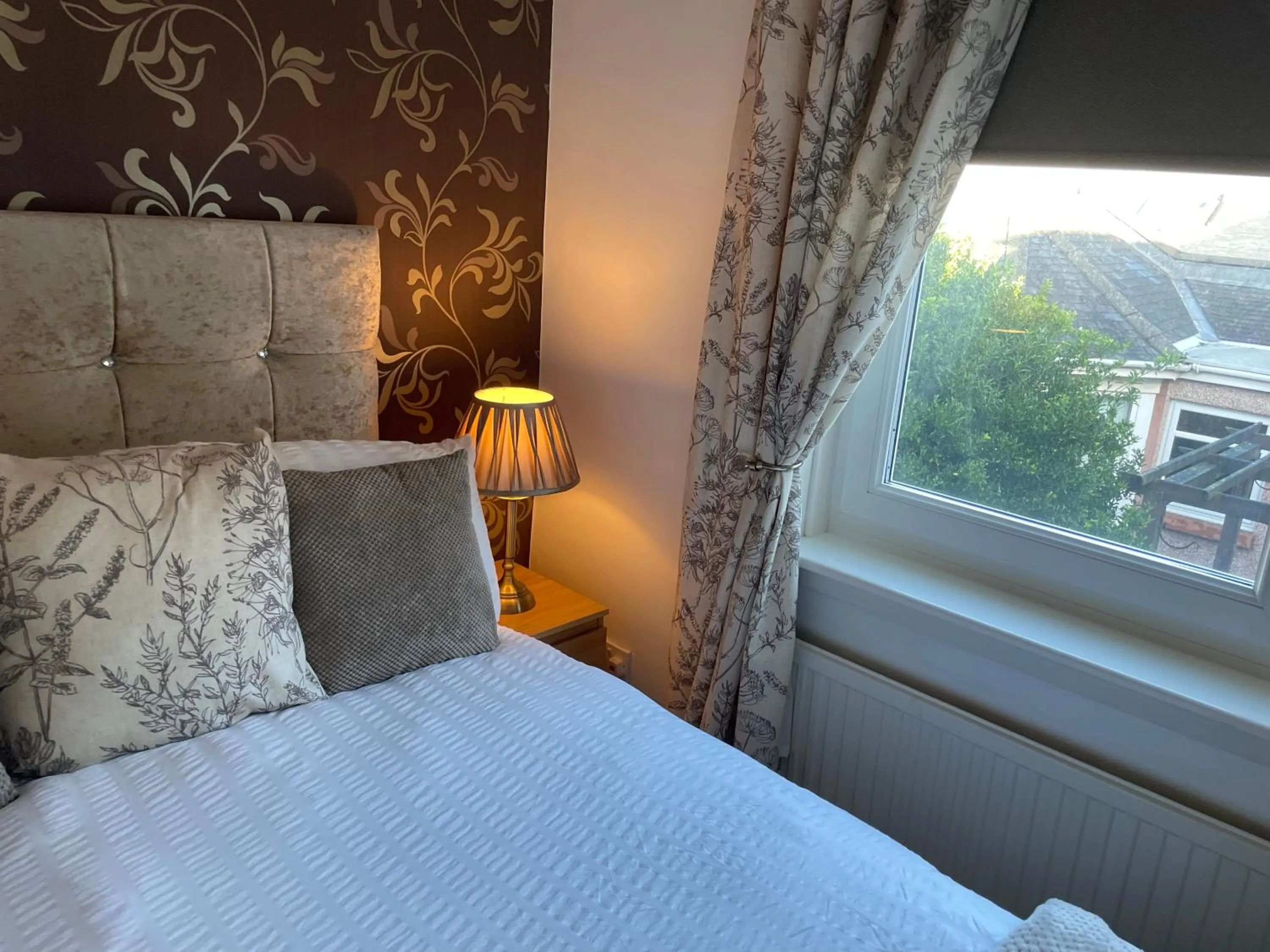 Bed in Beechwood Ensuite Guest House