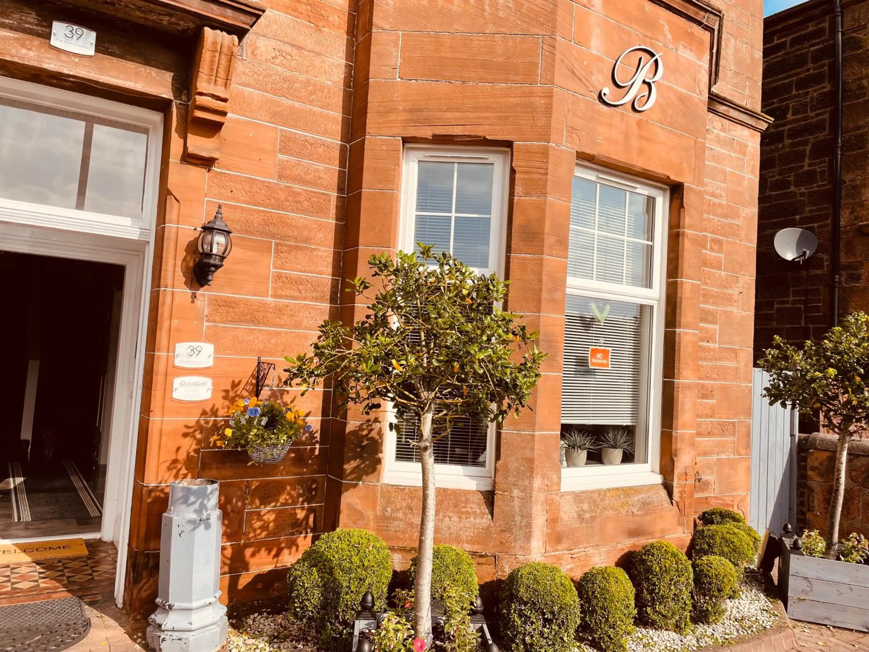 Property building in Beechwood Ensuite Guest House