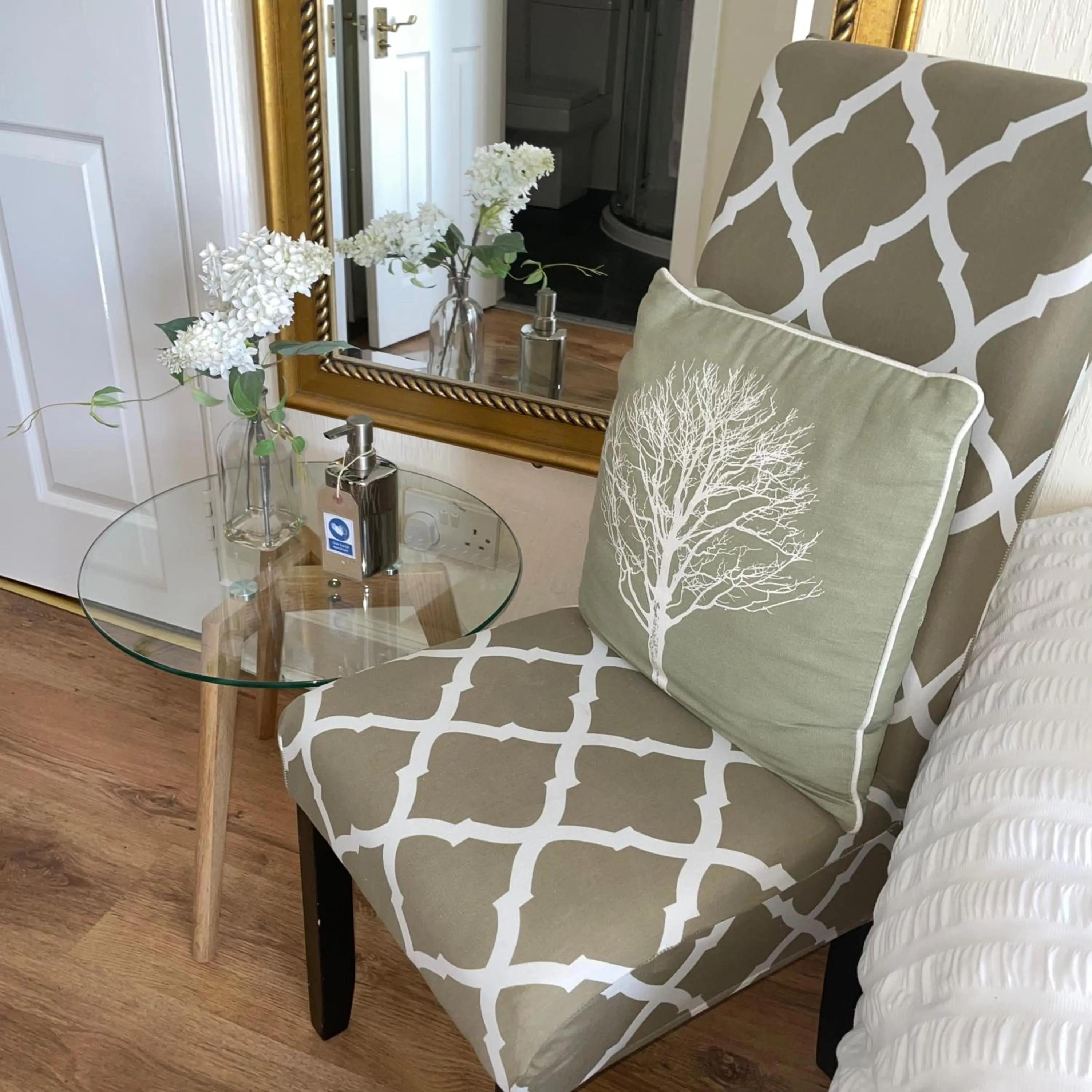 Property building in Beechwood Ensuite Guest House