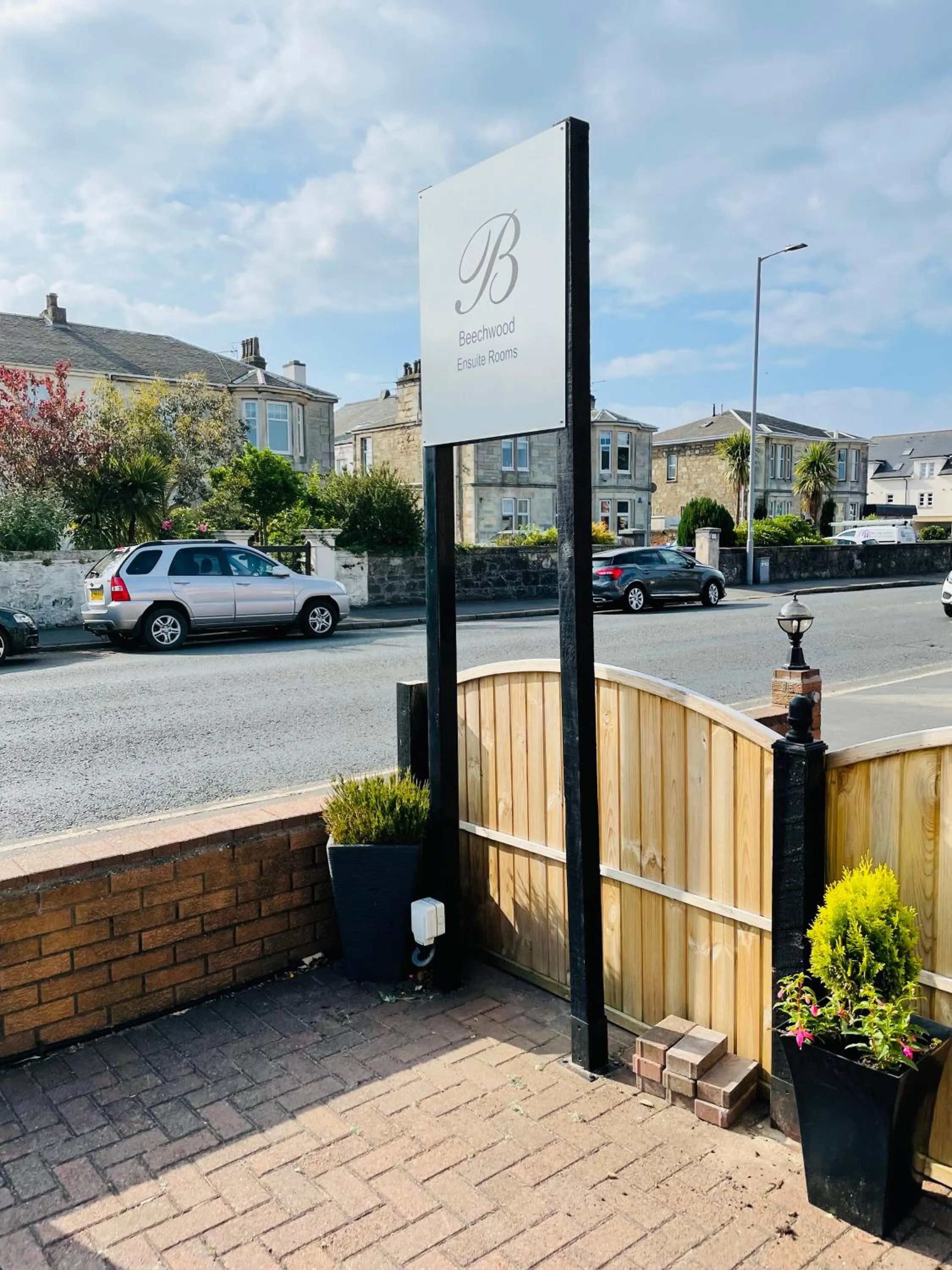 Property building in Beechwood Ensuite Guest House