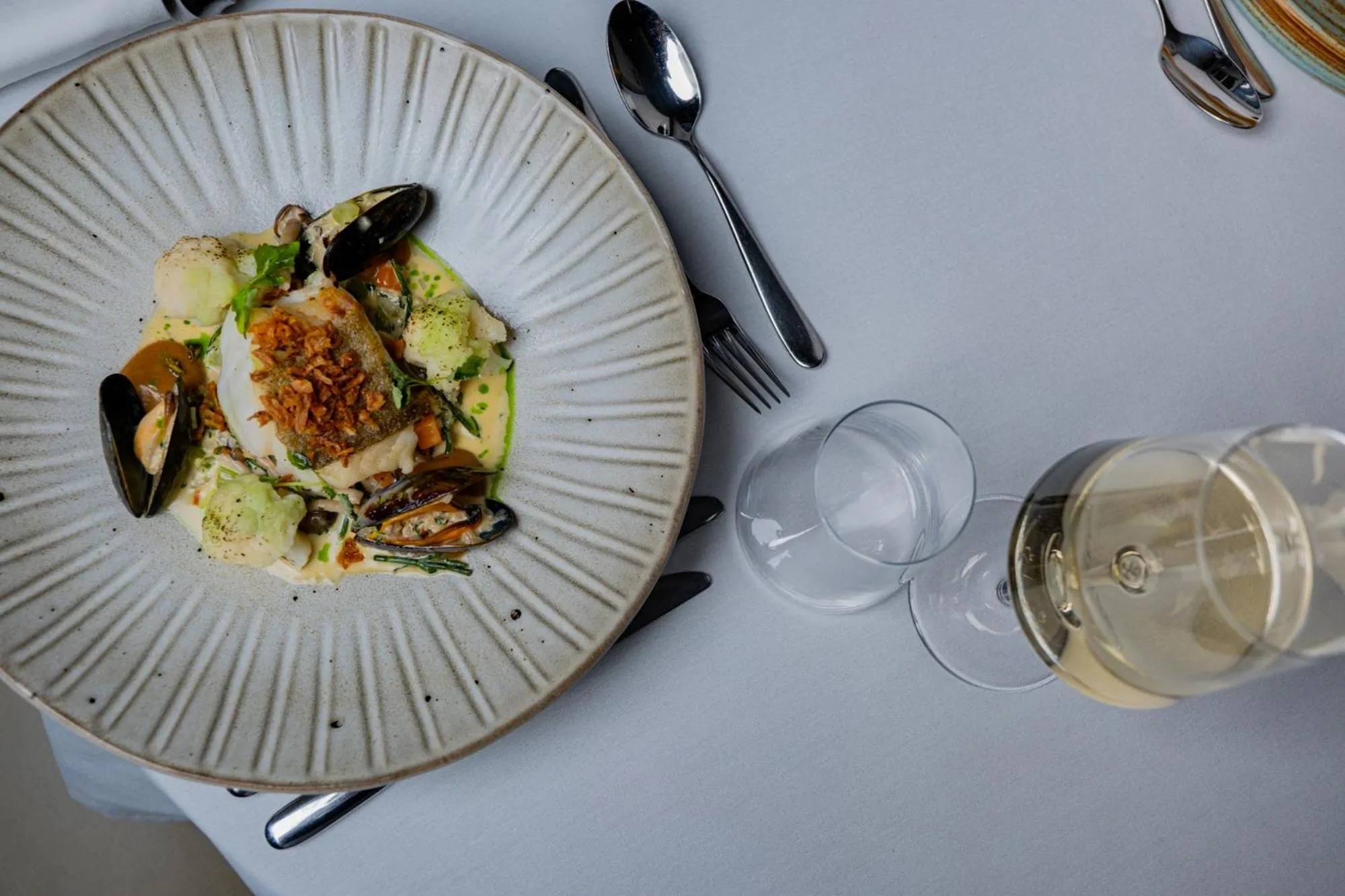 Restaurant/places to eat in Nunsmere Hall Hotel