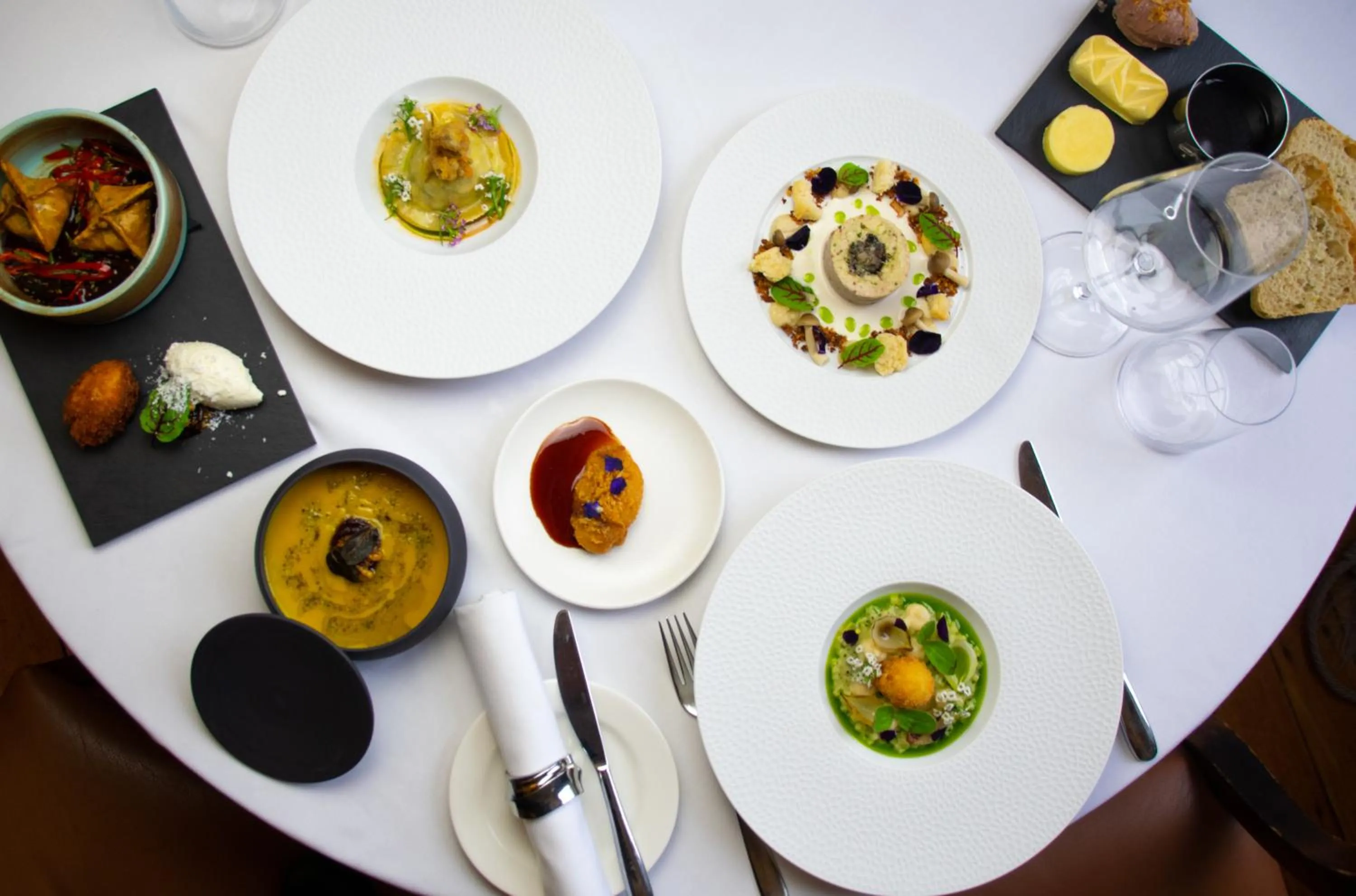 Food in Nunsmere Hall Hotel