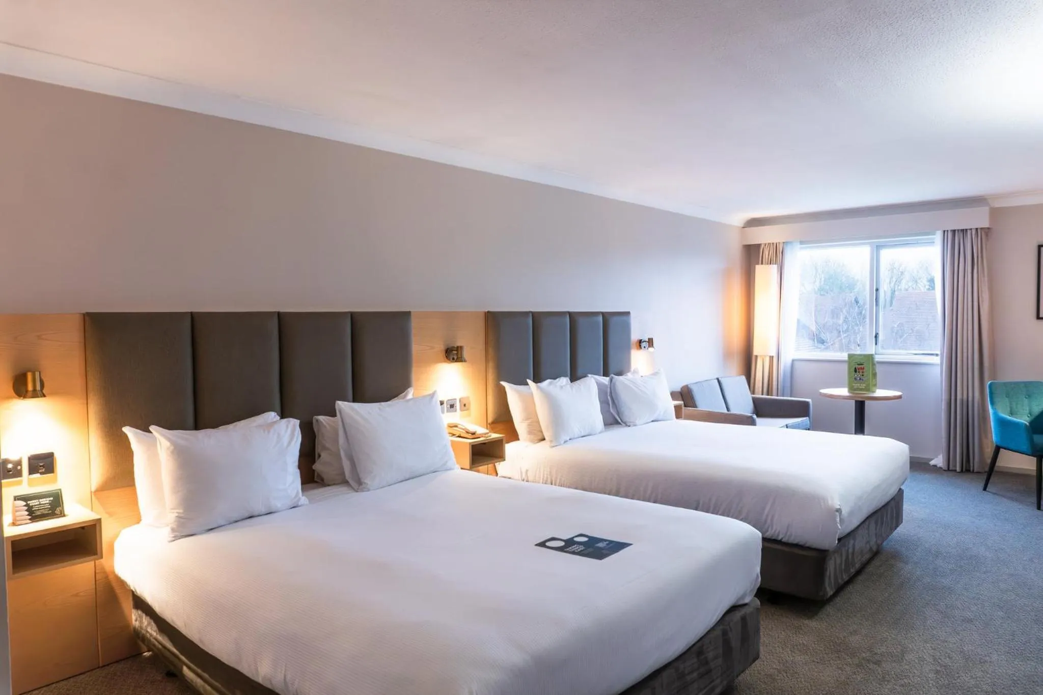 Photo of the whole room, Bed in Holiday Inn Maidstone-Sevenoaks by IHG