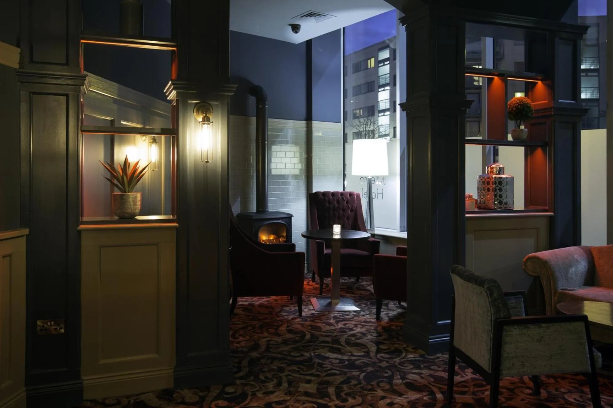 Lounge or bar in Metro Hotel Dublin Airport