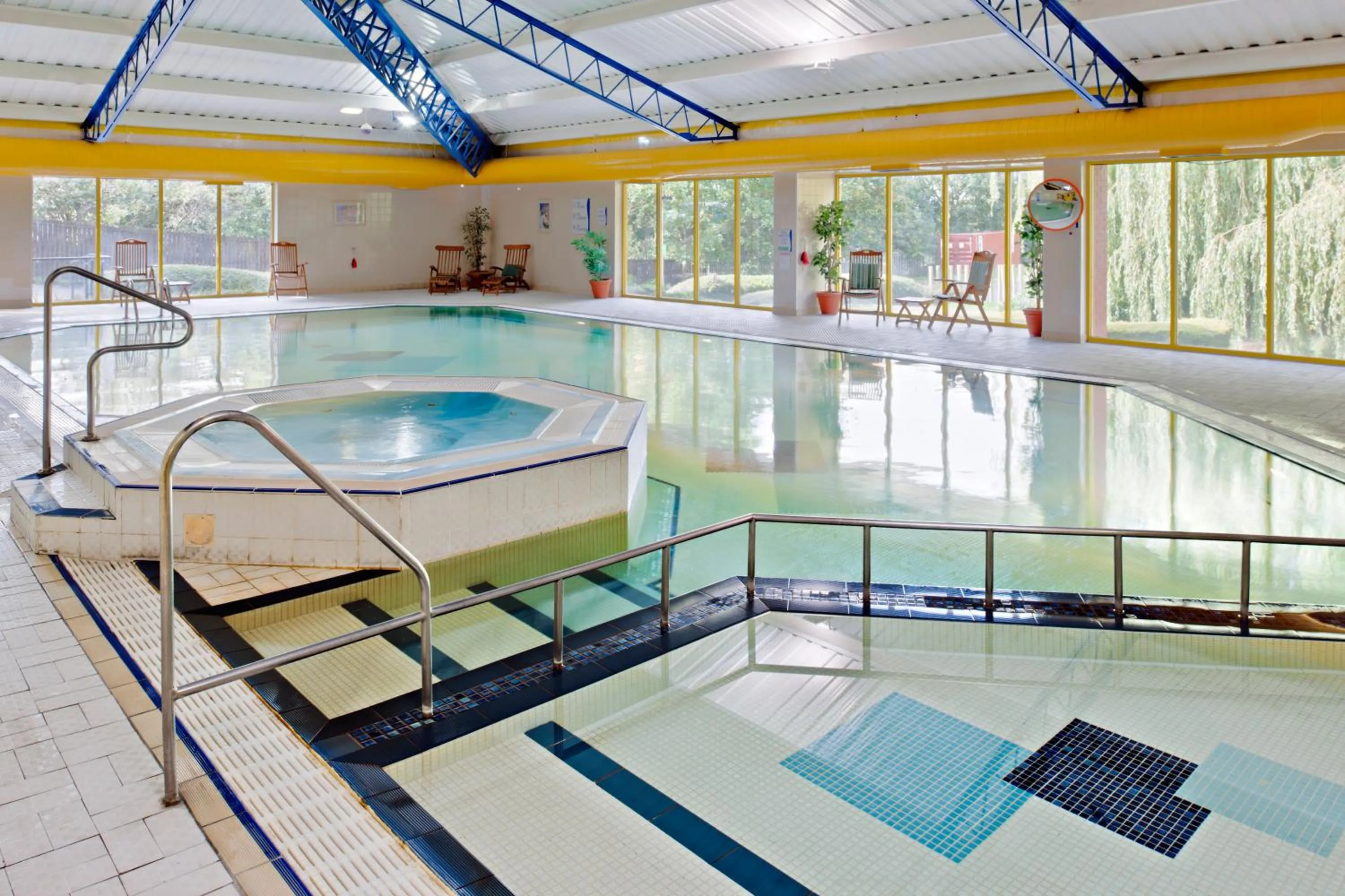 Swimming pool in Holiday Inn Runcorn M56 Junction 12 by IHG