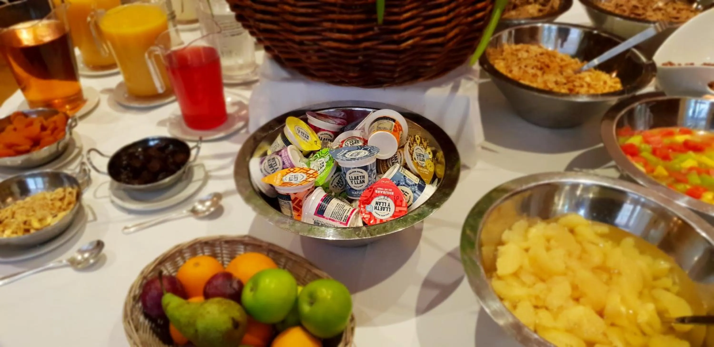 Food and drinks in Rowton Hall Hotel and Spa