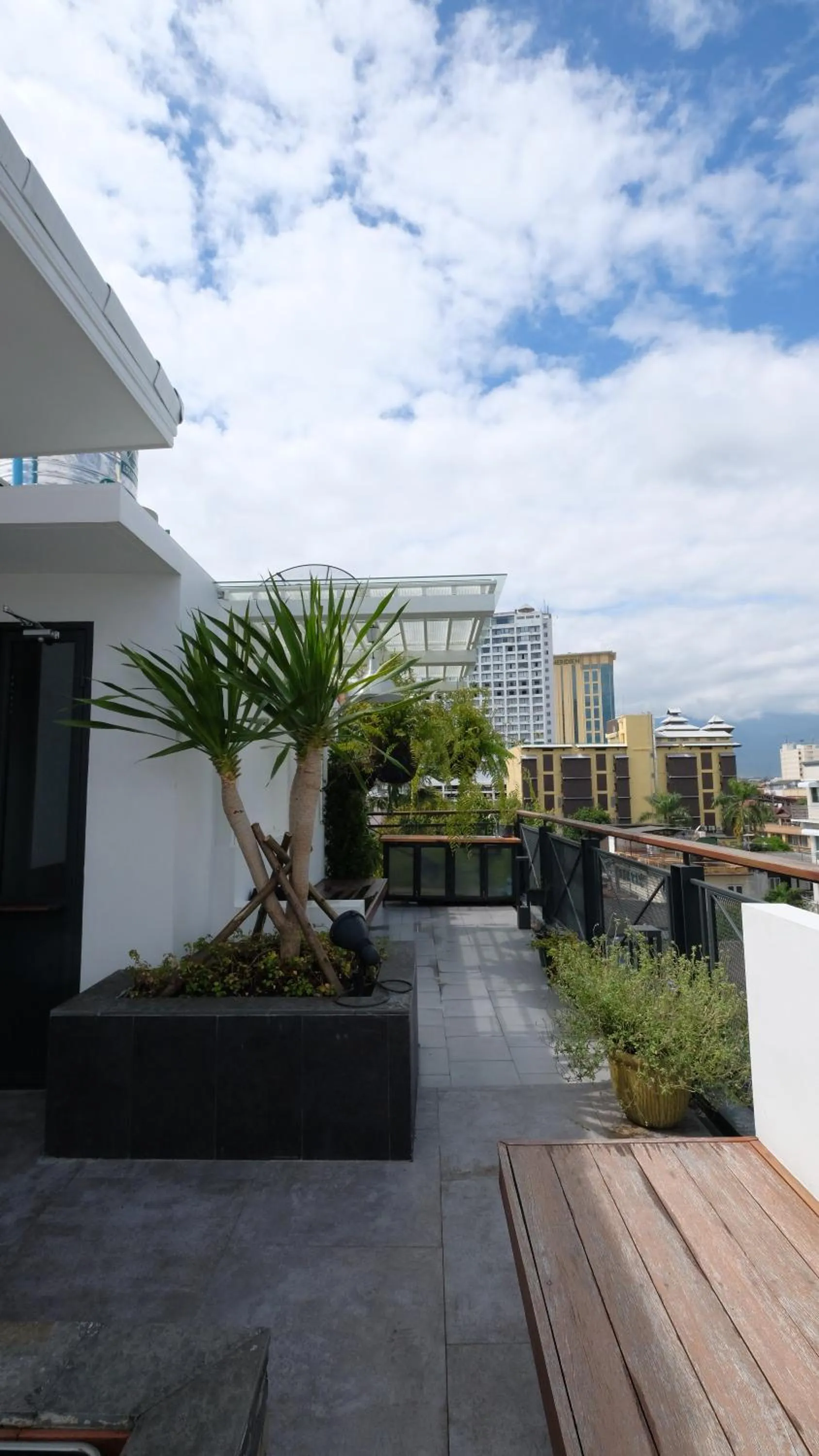 Garden in Iron32 Hotel