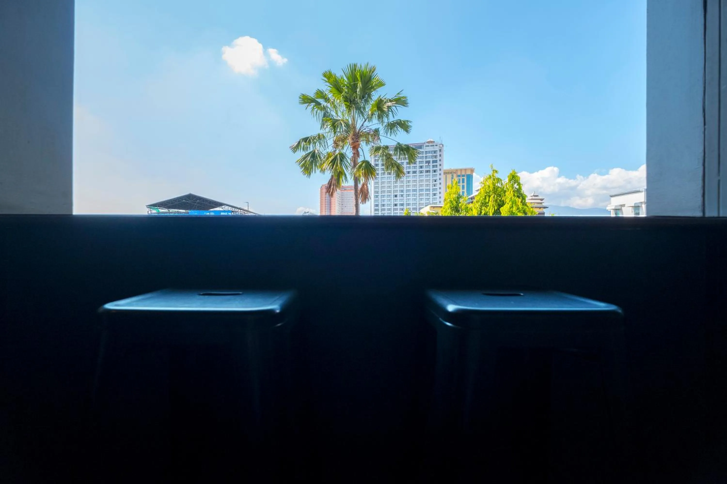 Patio in Iron32 Hotel