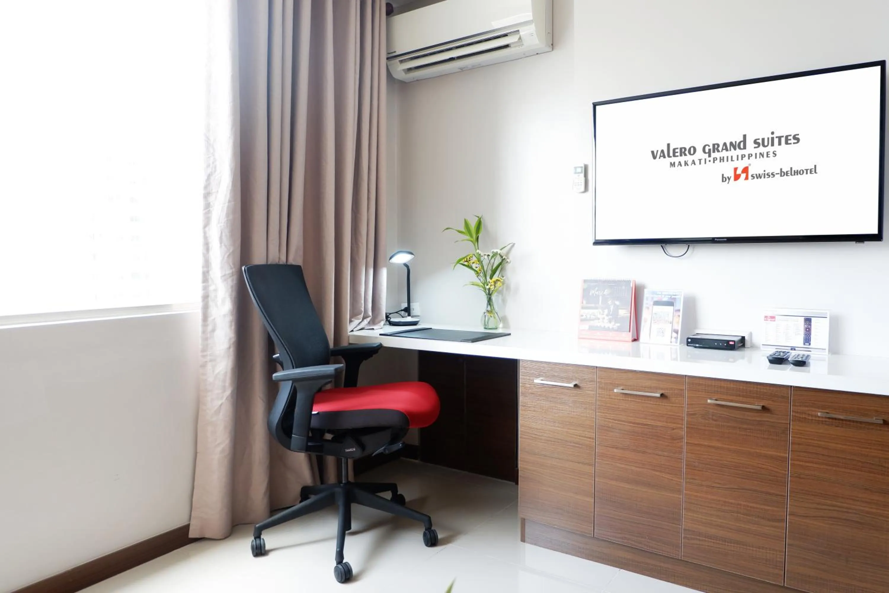 Area and facilities in Valero Grand Suites by Swiss-Belhotel