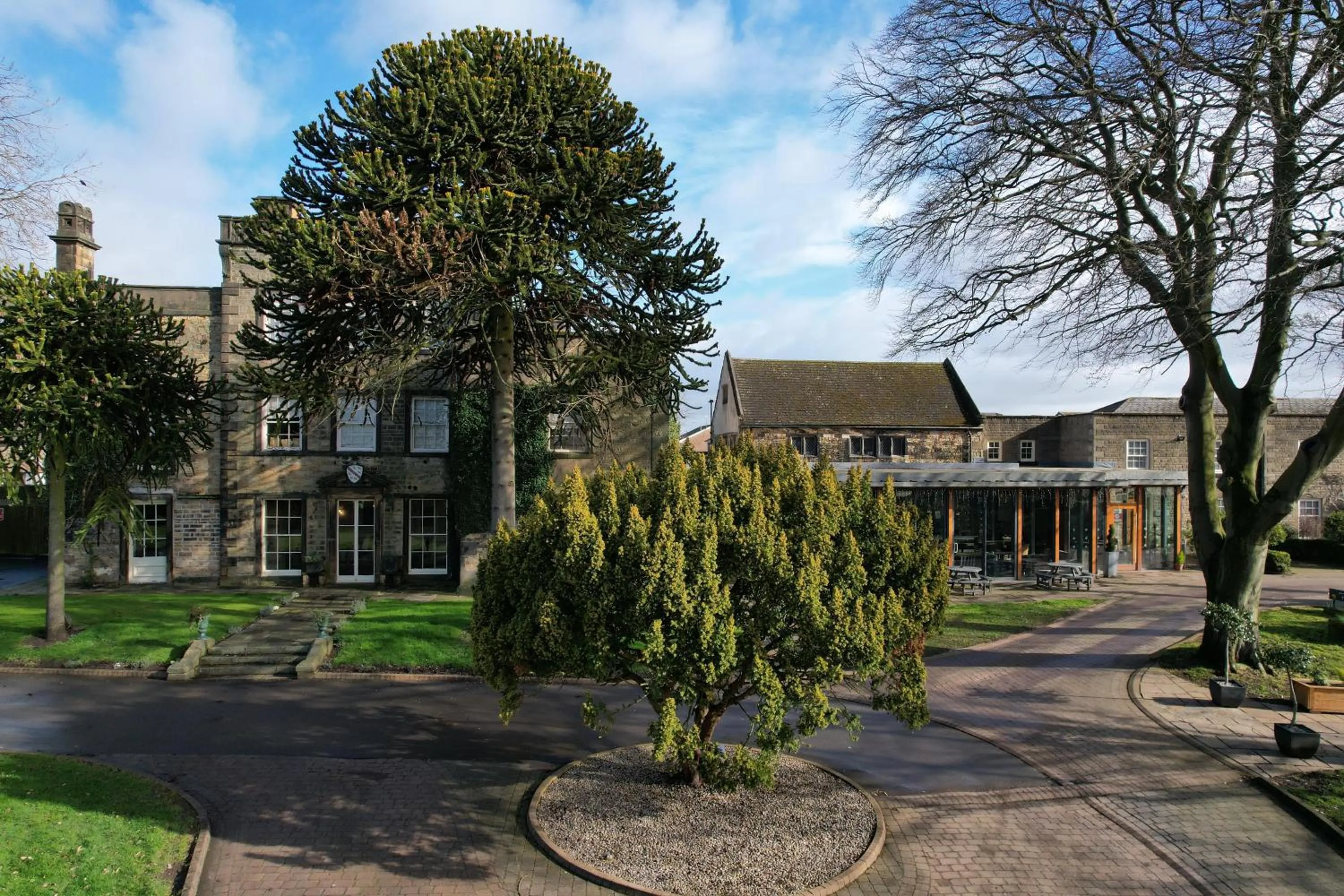 Property building in Best Western Plus Sheffield Mosborough Hall Hotel