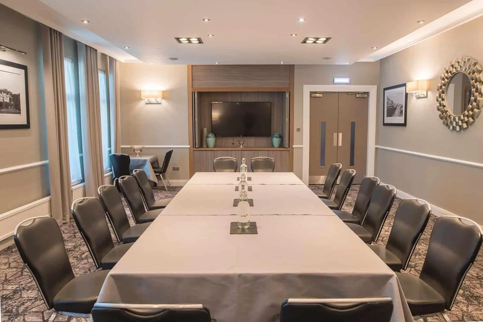 Meeting/conference room in Rosslea Hall Hotel