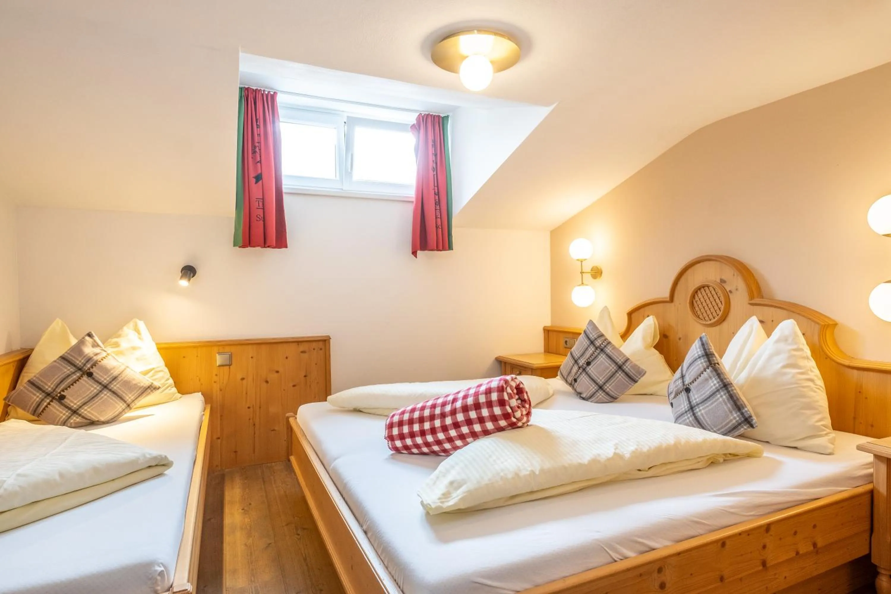 Mara's Little Boutique Sleepover - Budget Holiday Home