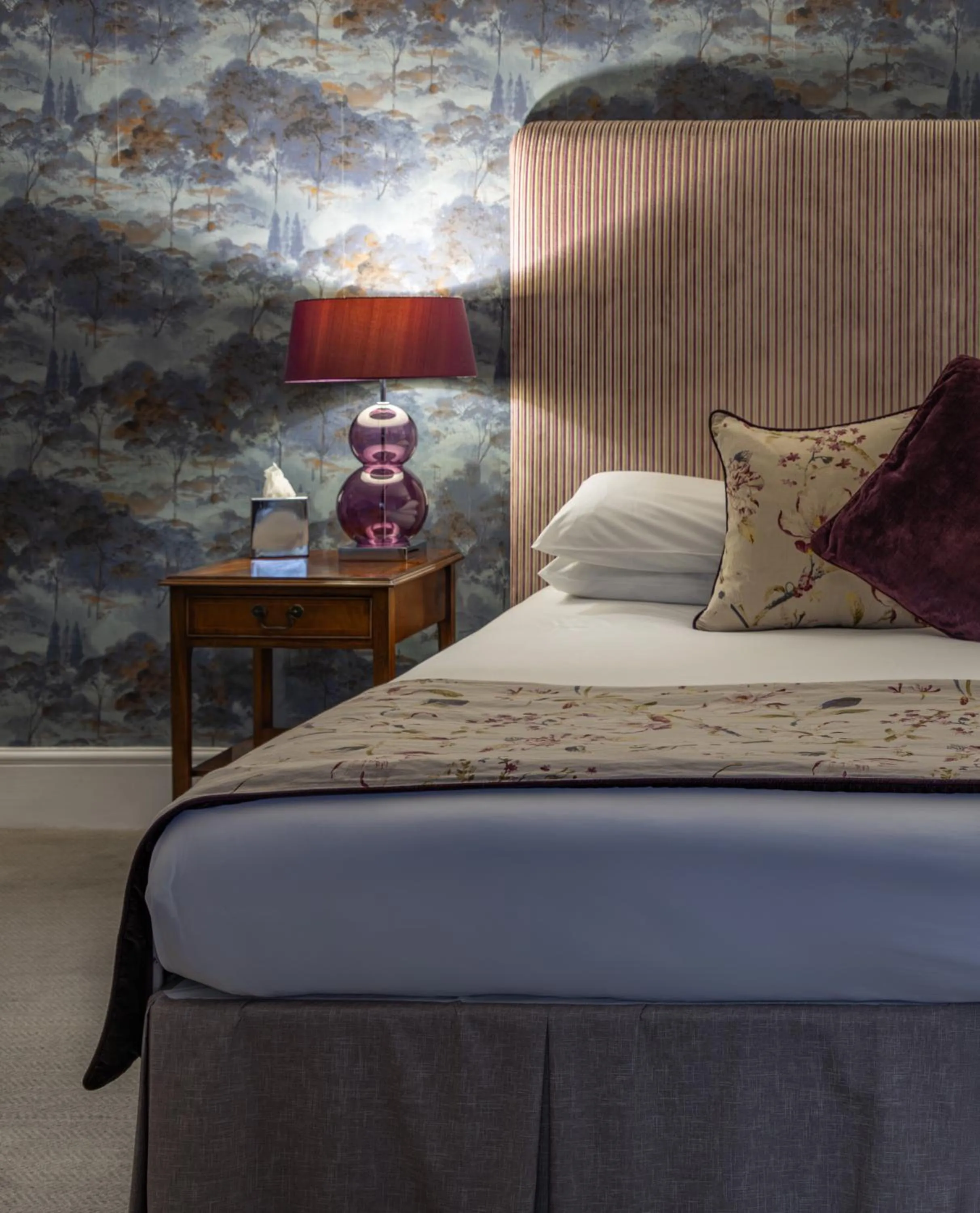 Bedroom, Bed in Hintlesham Hall Hotel