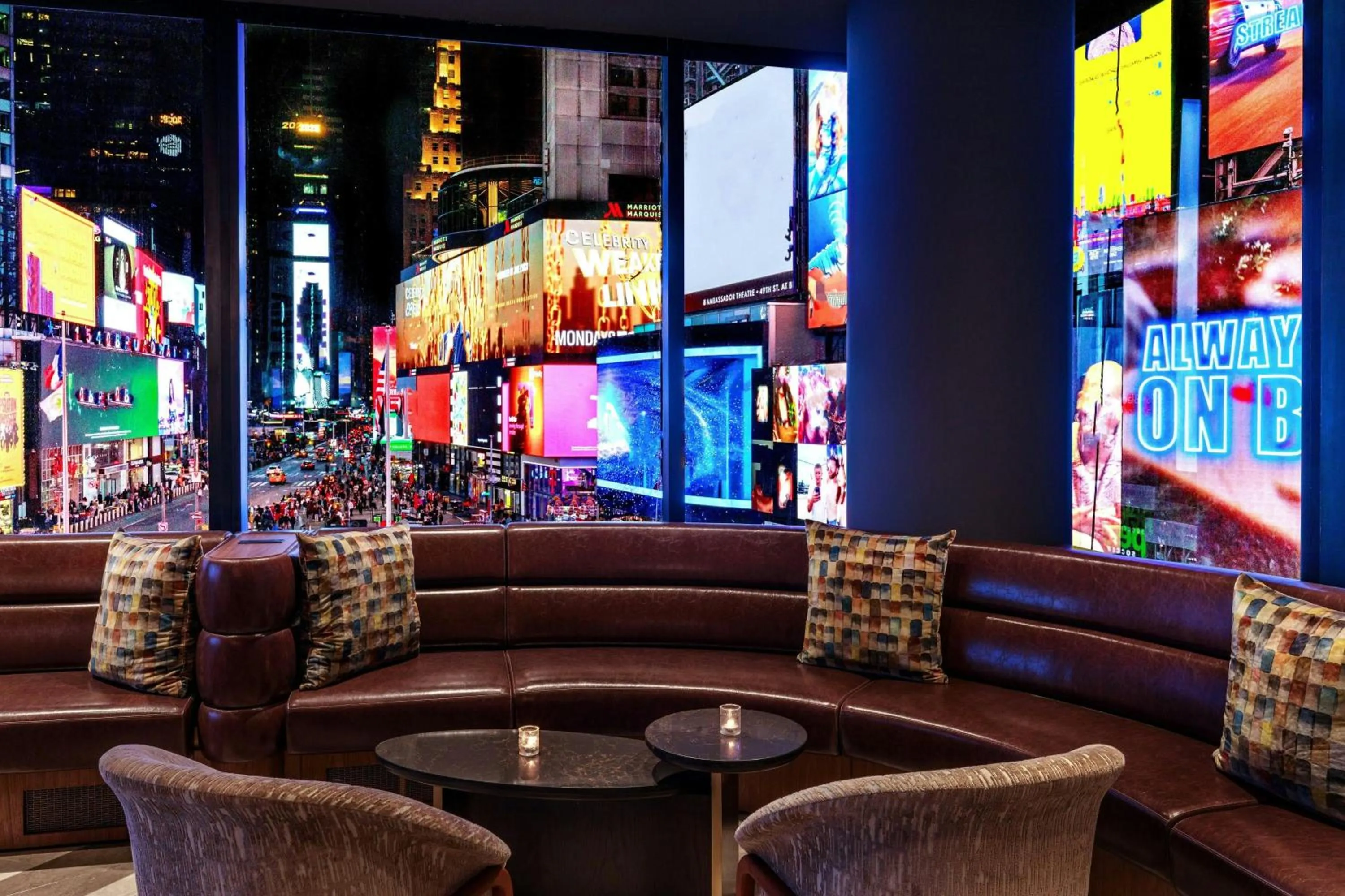 Restaurant/places to eat in Renaissance New York Times Square by Marriott