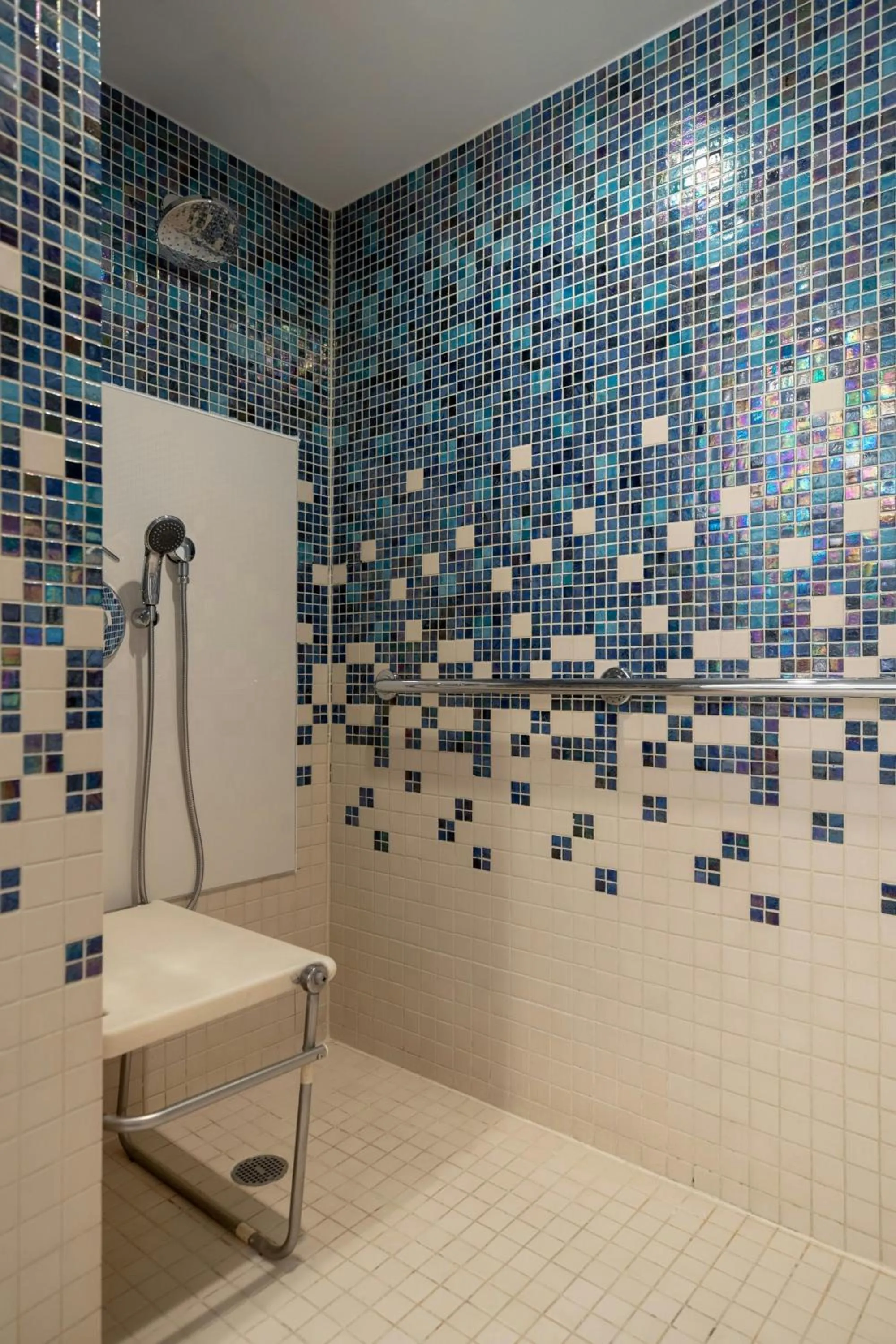 Bathroom in Renaissance New York Times Square by Marriott