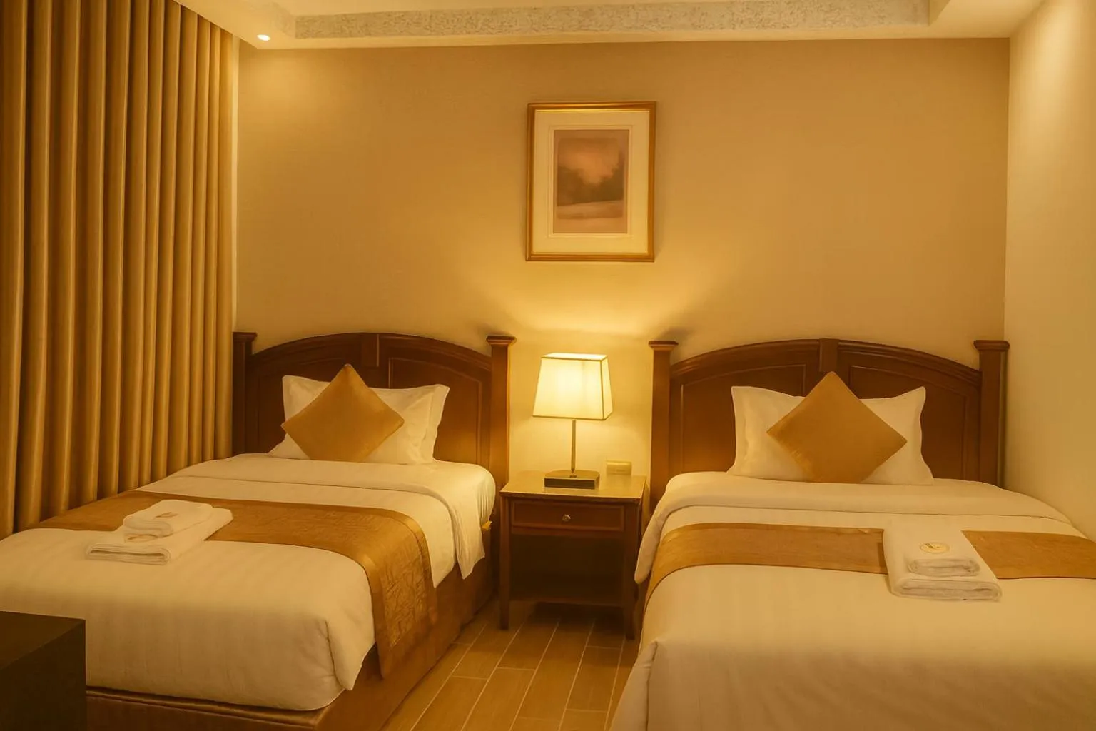 Bedroom, Bed in Aljamal Hotel