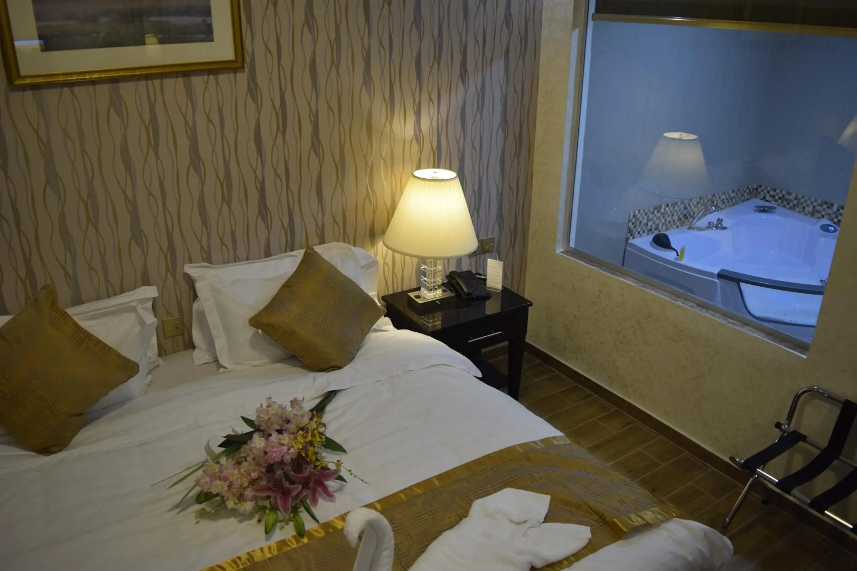 Deluxe Suite with Spa Bath in Aljamal Hotel Deluxe Suite with Spa Bath in Aljamal Hotel