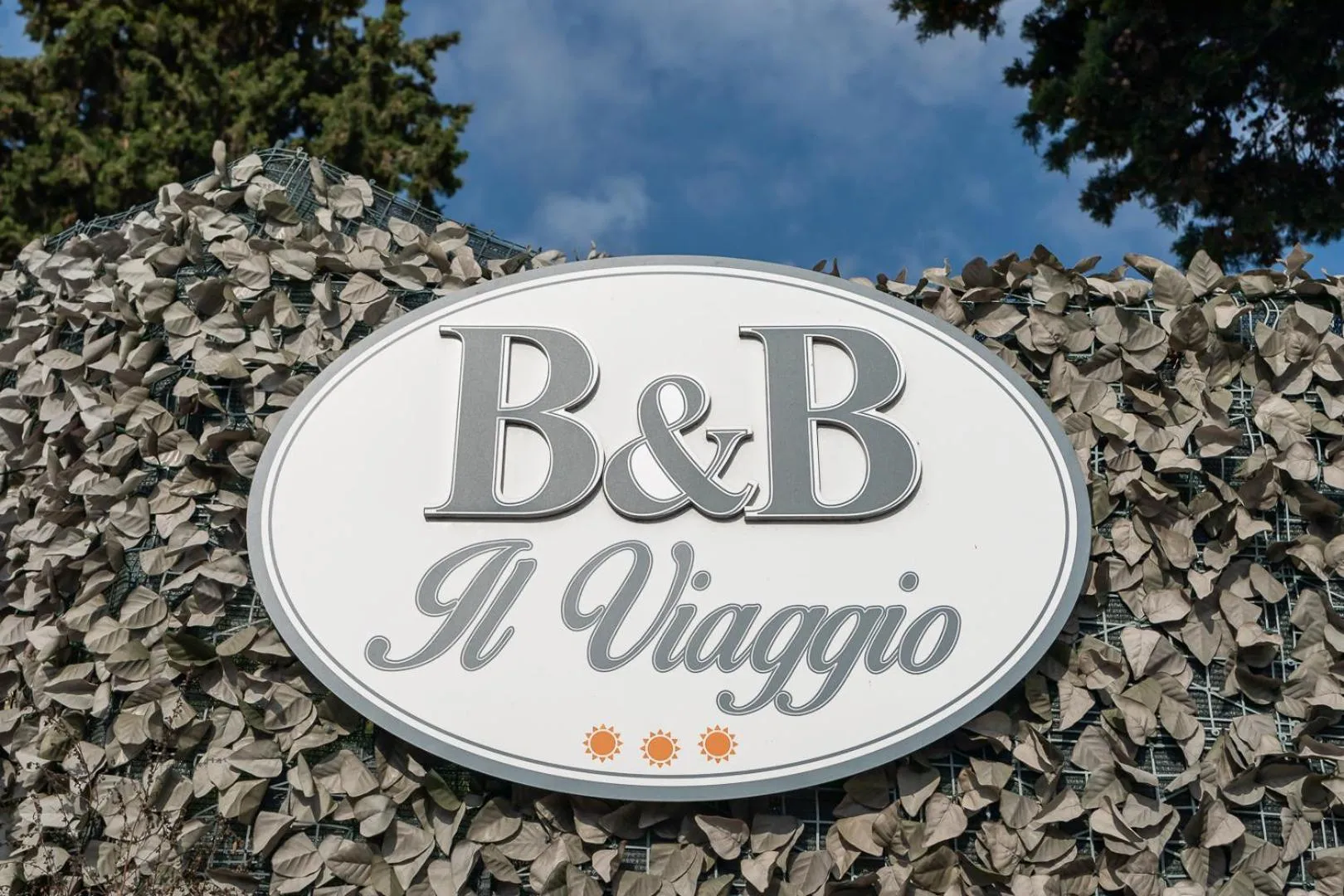 Property logo or sign in Il Viaggio