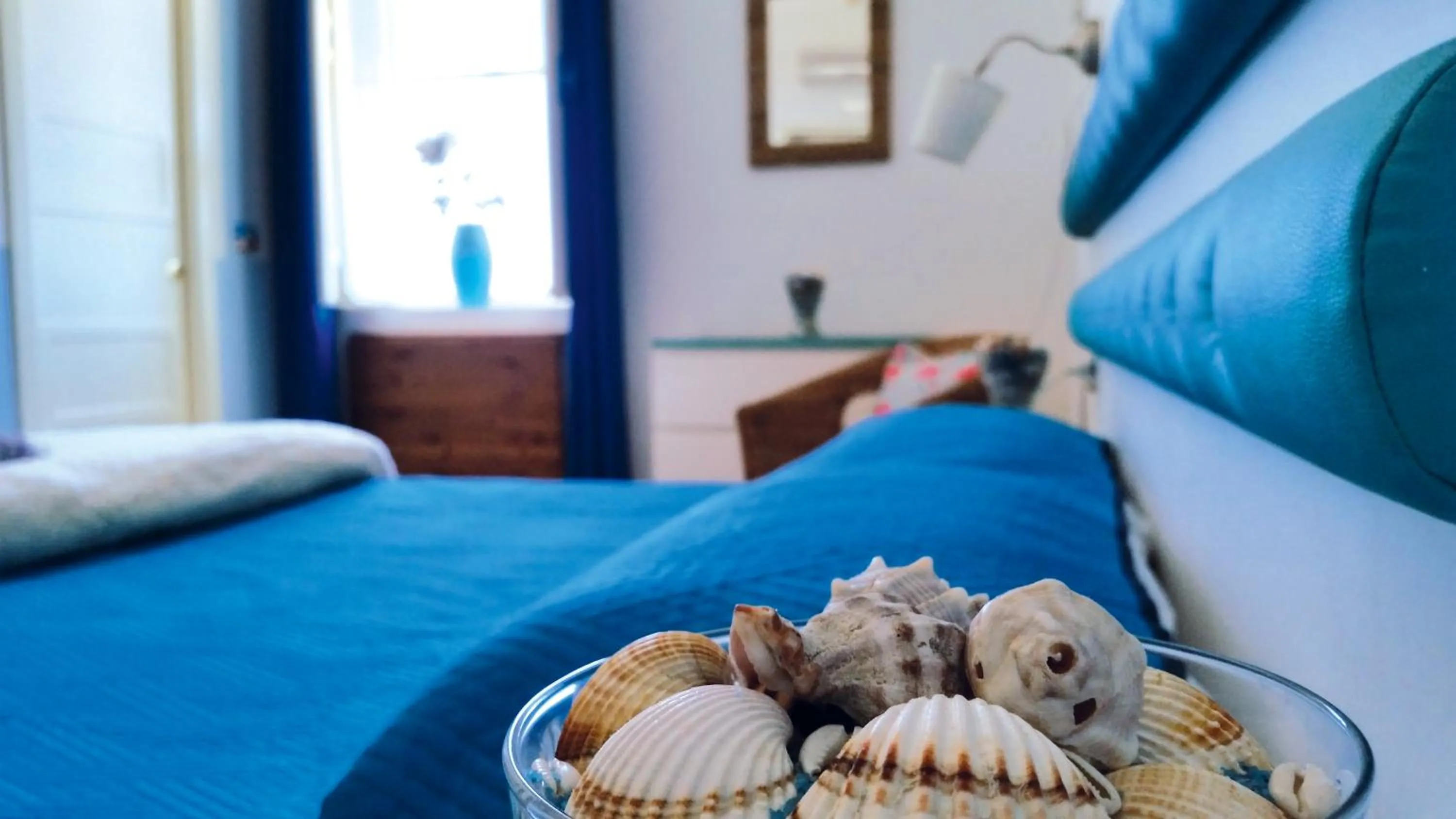 Decorative detail, Bed in Margheritamare
