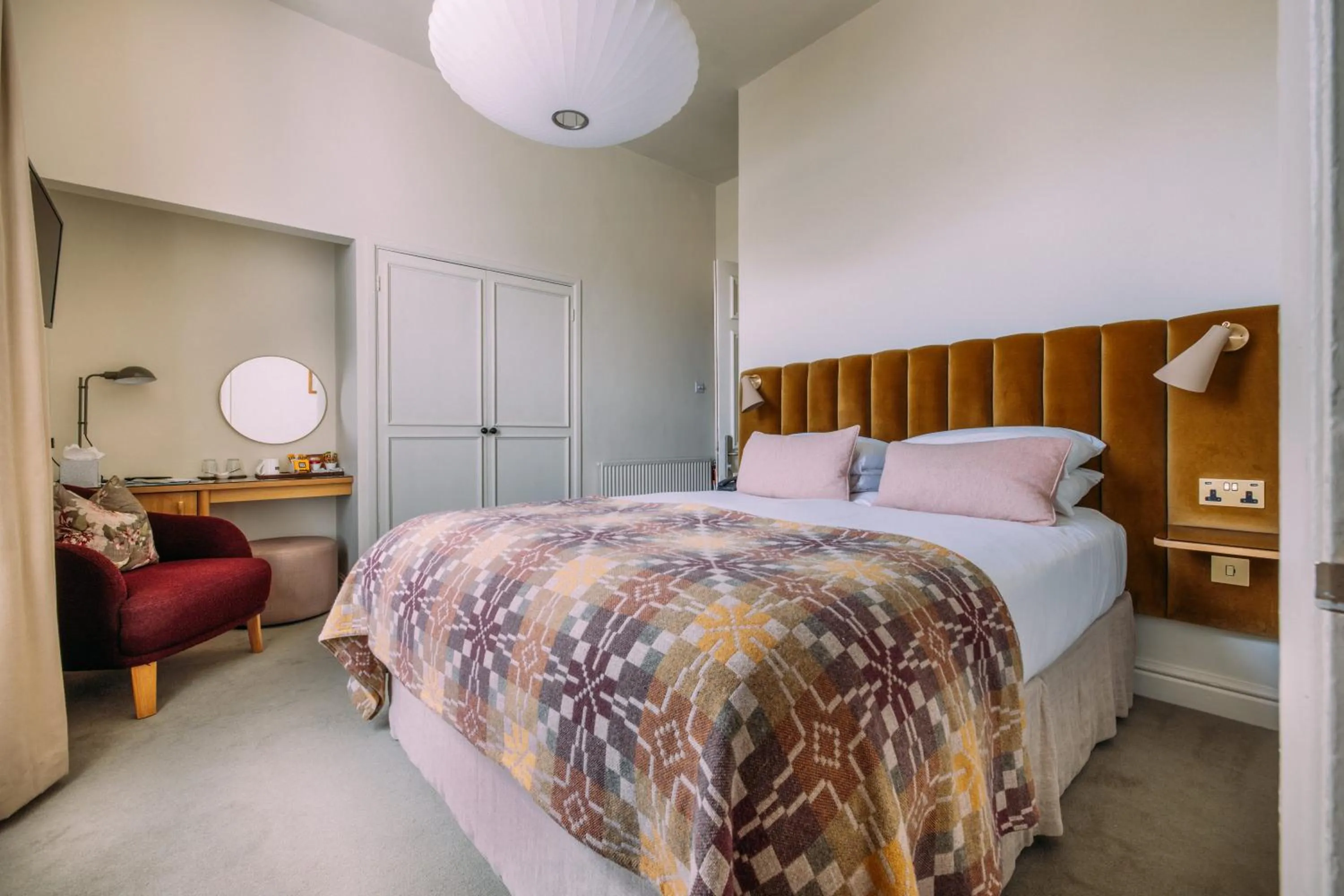 Bed in Polurrian on the Lizard