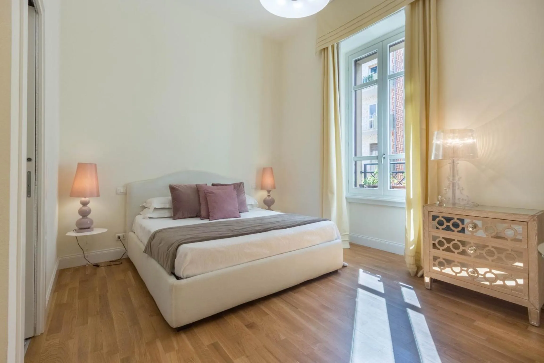 Photo of the whole room, Bed in BB22 Cagliari