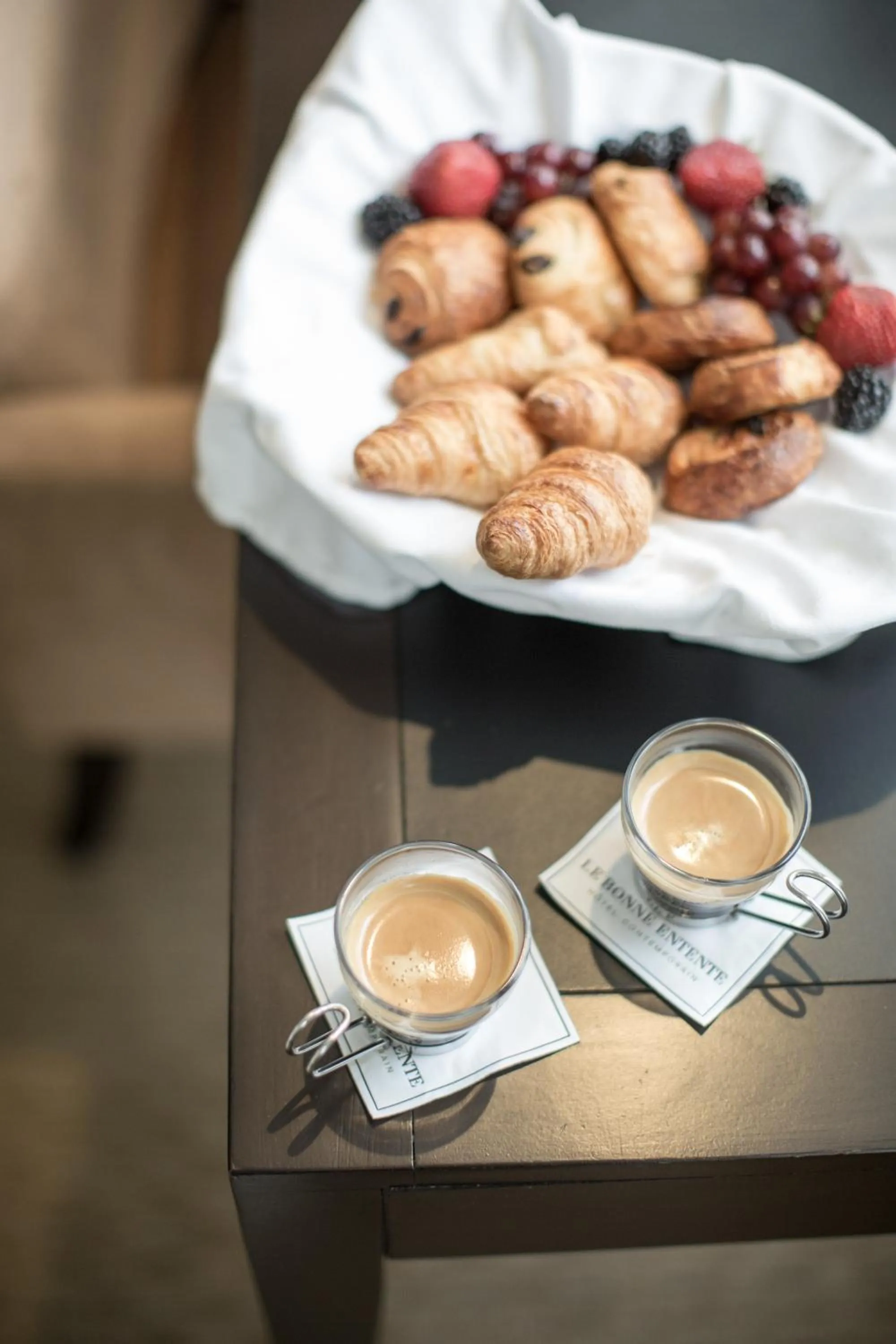 Food and drinks in Hôtel Le Bonne Entente