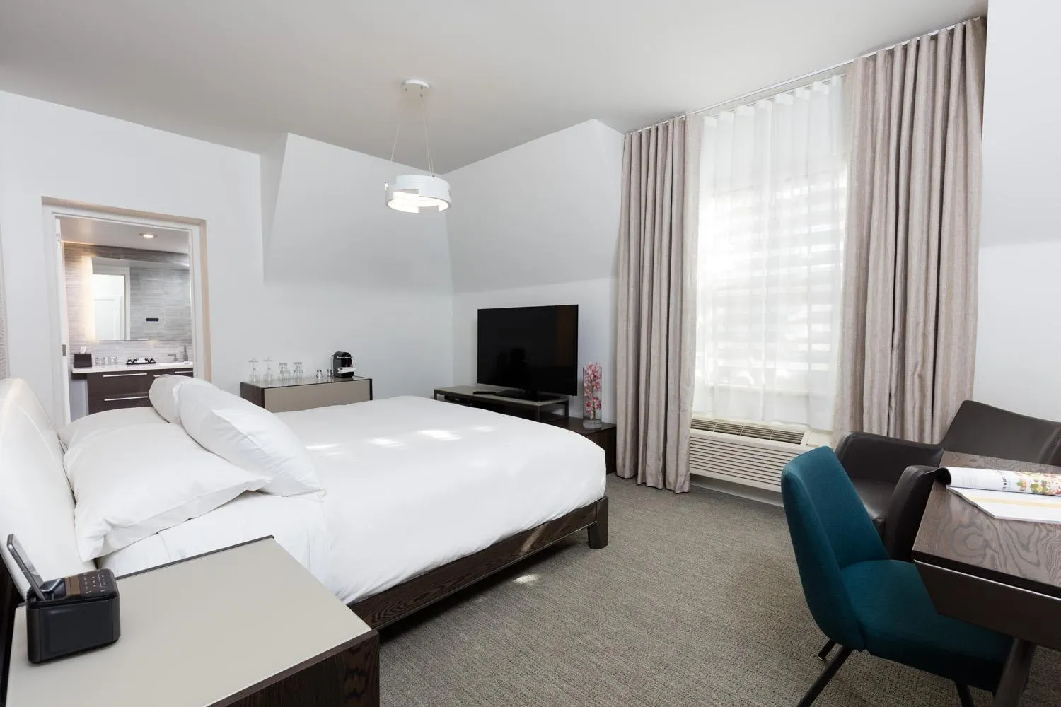 Bed in Hôtel Le Bonne Entente