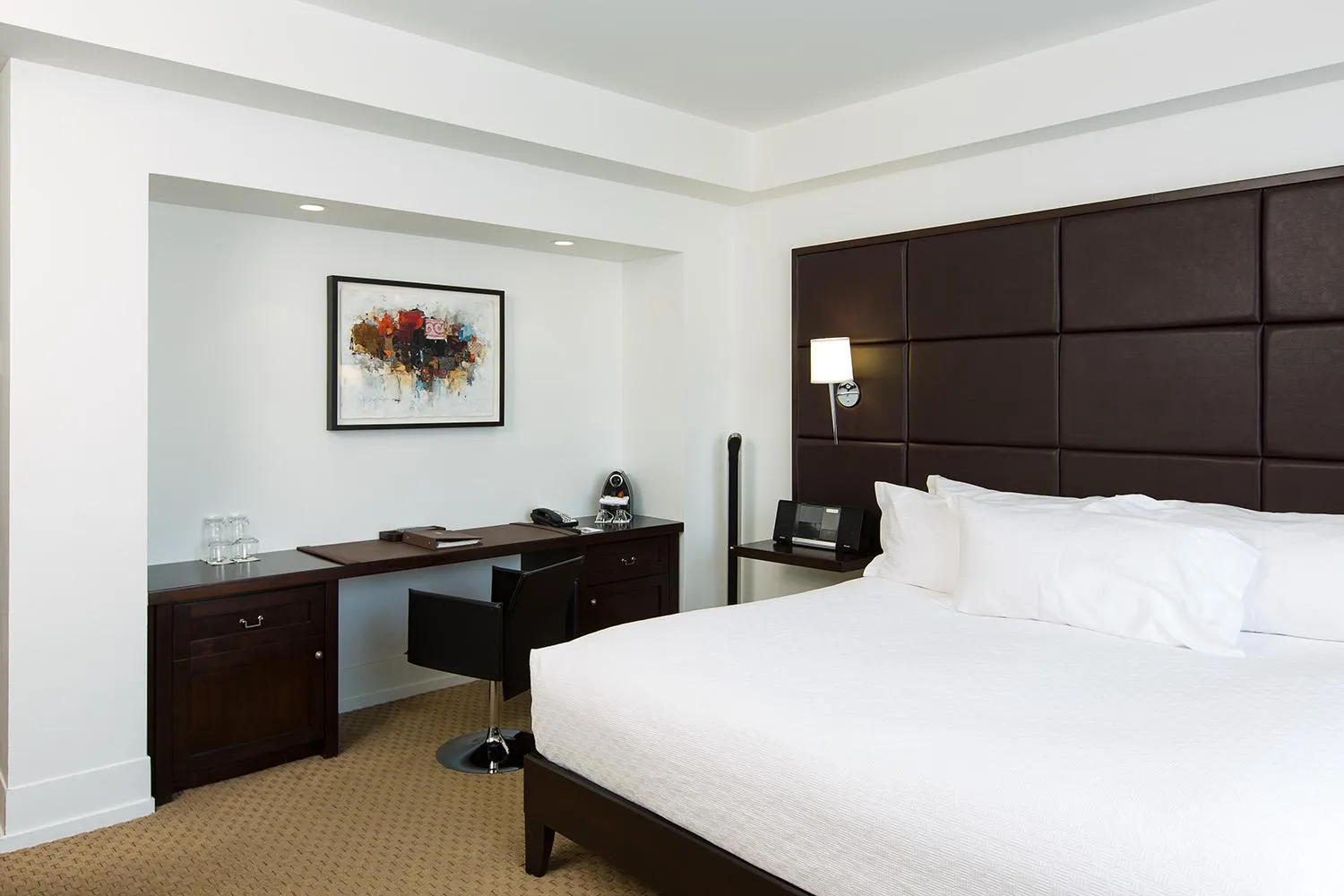 Bed in Hôtel Le Bonne Entente